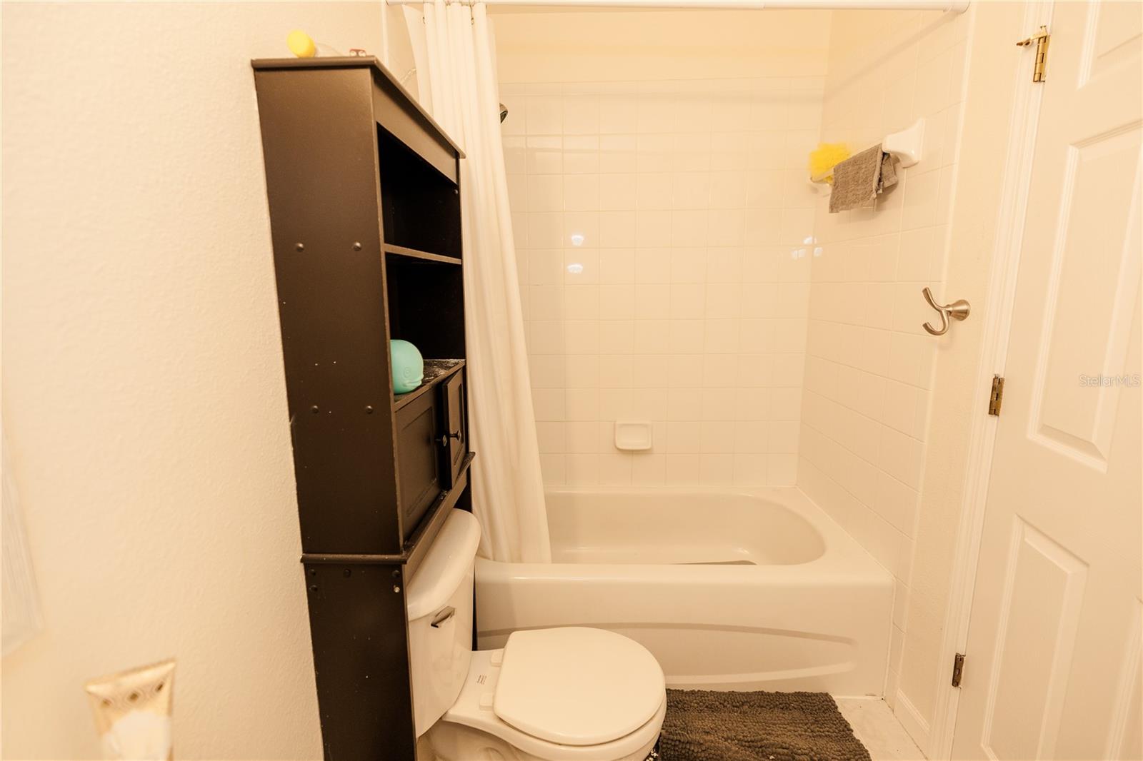 Secondary Bedroom En-Suite Bathroom