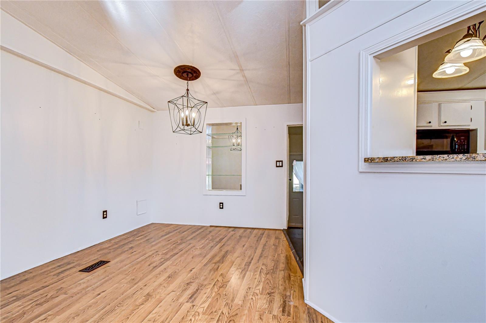 5438 ANTIGUA DR, ZEPHYRHILLS, FL, 33541