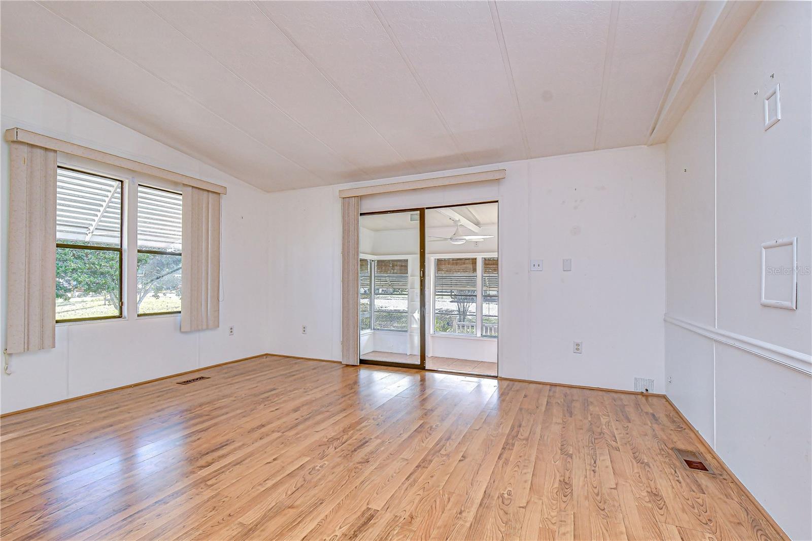 5438 ANTIGUA DR, ZEPHYRHILLS, FL, 33541