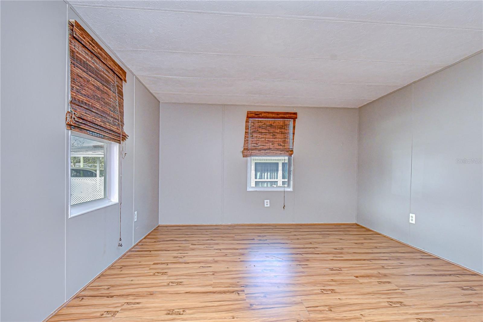 5438 ANTIGUA DR, ZEPHYRHILLS, FL, 33541