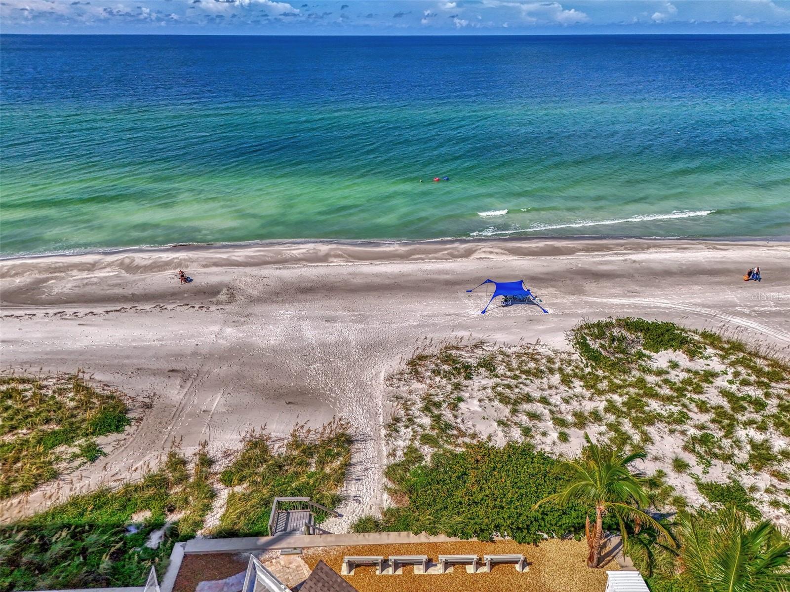 4410 EXETER DR #204, LONGBOAT KEY, FL, 34228