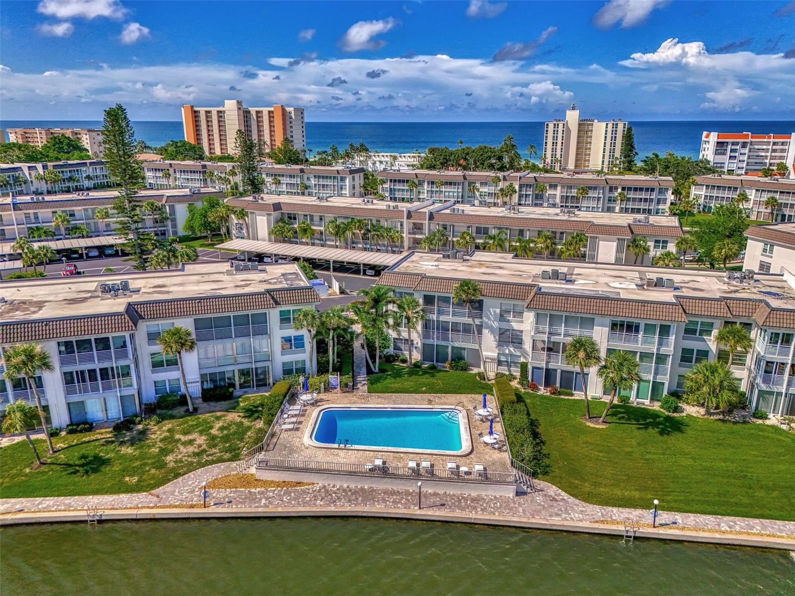 4410 EXETER DR #204, LONGBOAT KEY, FL, 34228