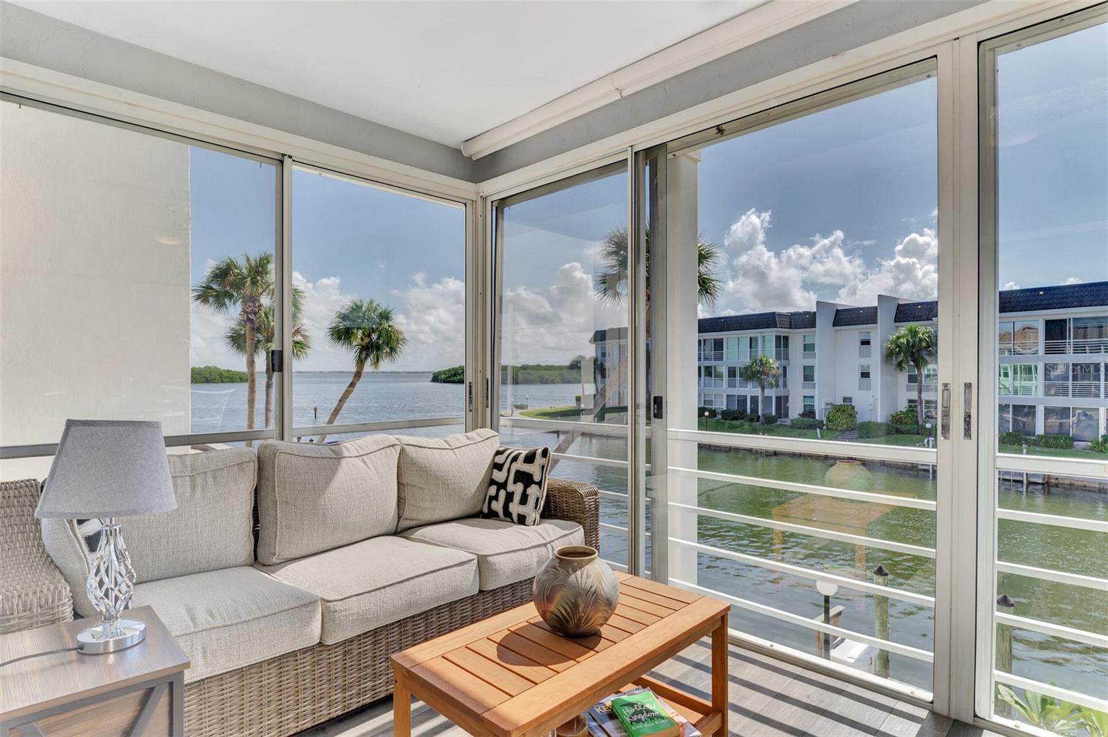 4410 EXETER DR #204, LONGBOAT KEY, FL, 34228