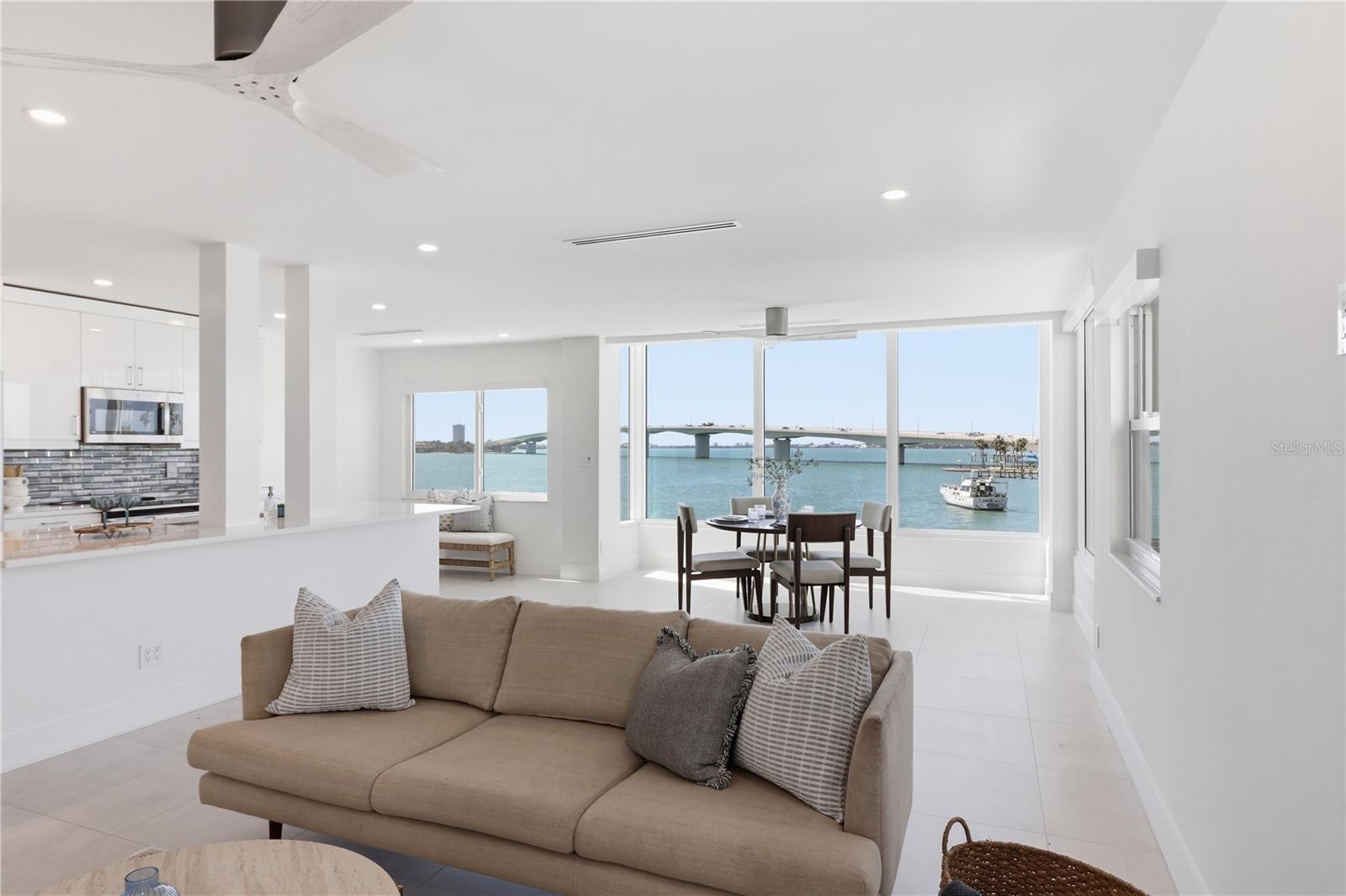 226 GOLDEN GATE PT #34, SARASOTA, FL, 34236