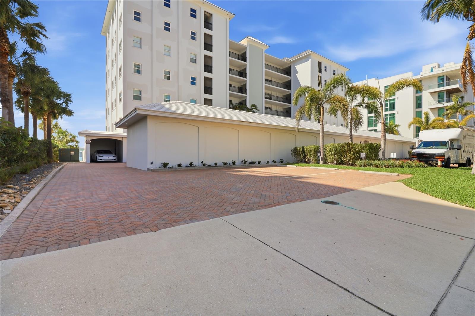 226 GOLDEN GATE PT #34, SARASOTA, FL, 34236