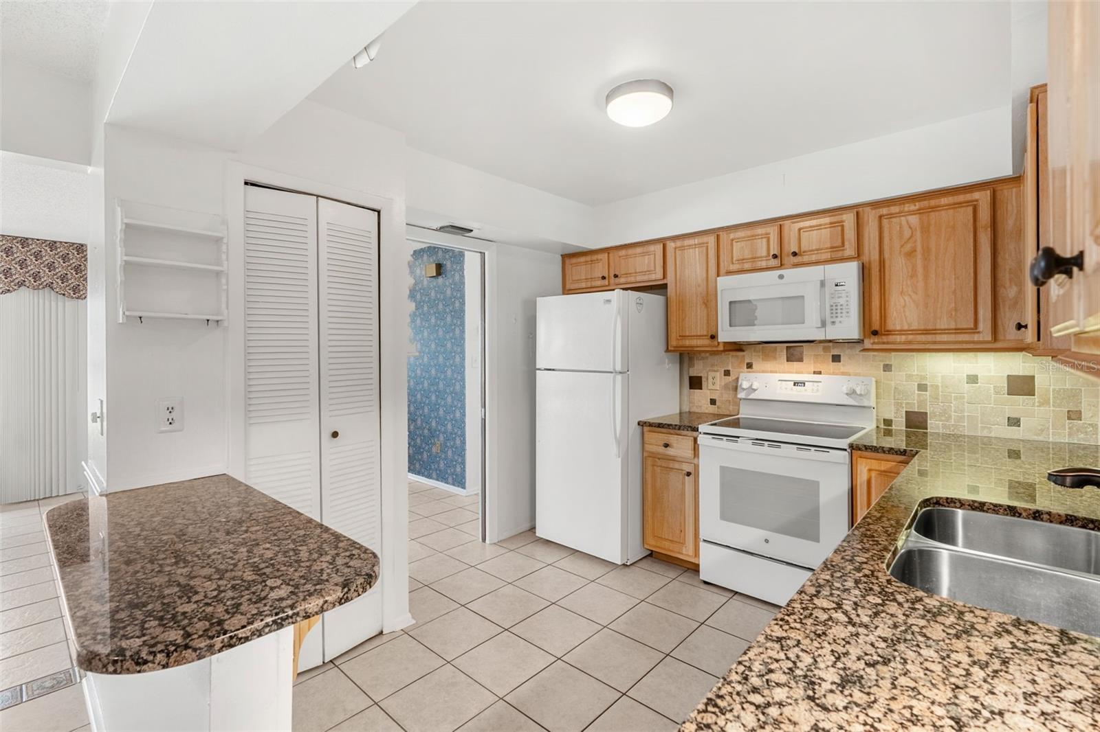 8222 DEMING DR, ORLANDO, FL, 32825