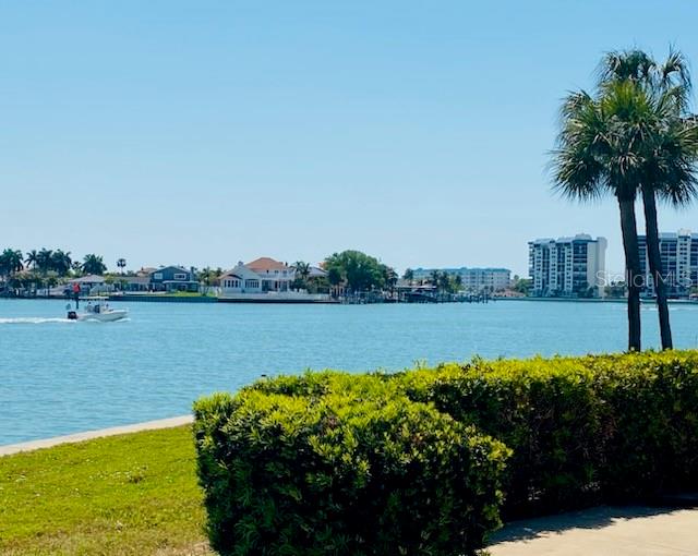 534 PLAZA SEVILLE CT #64, TREASURE ISLAND, FL, 33706