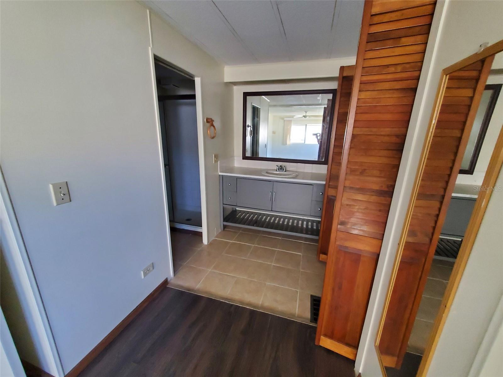 39149 FLORA AVE, ZEPHYRHILLS, FL, 33542