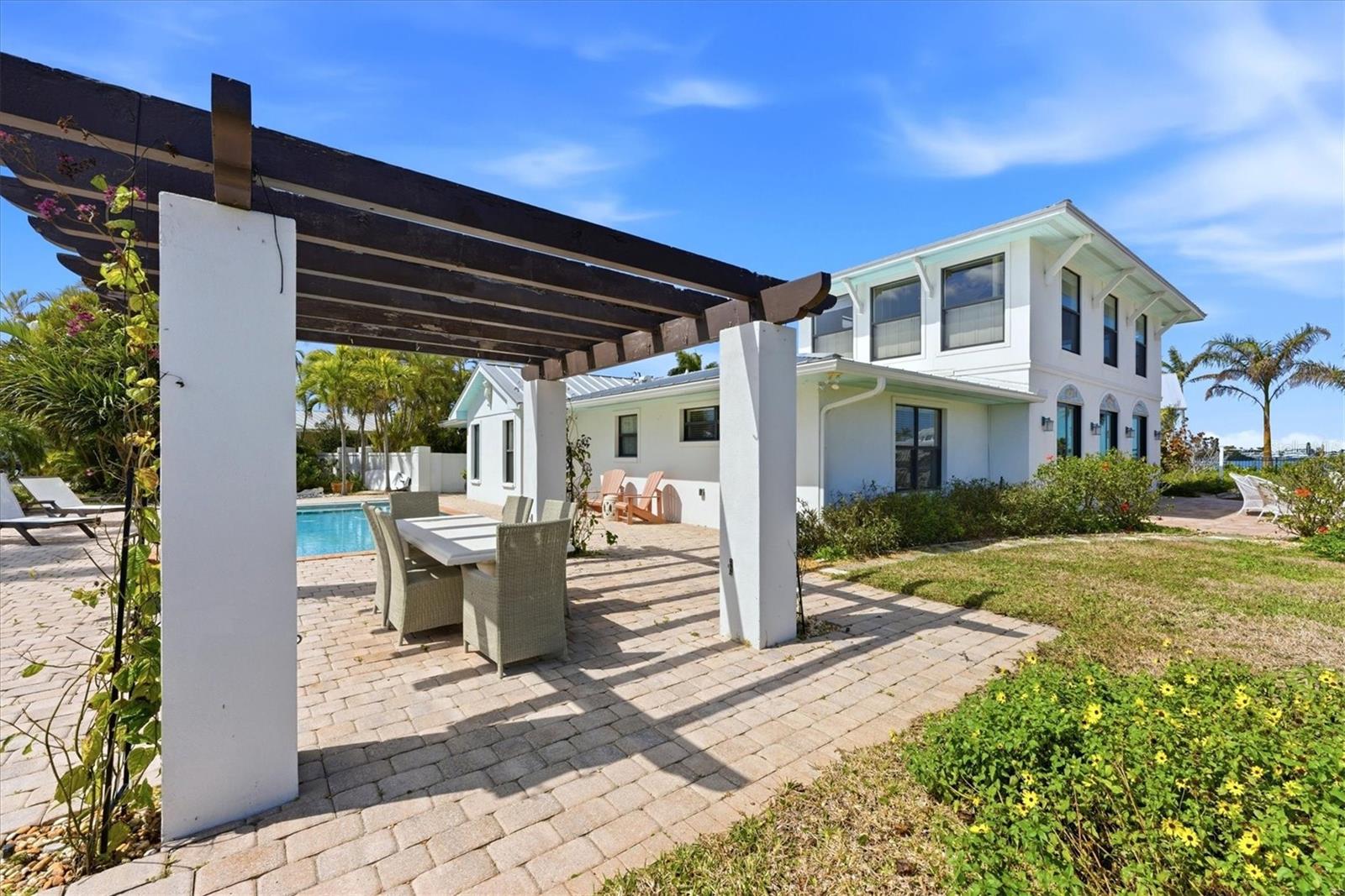 531 72ND ST, HOLMES BEACH, FL, 34217