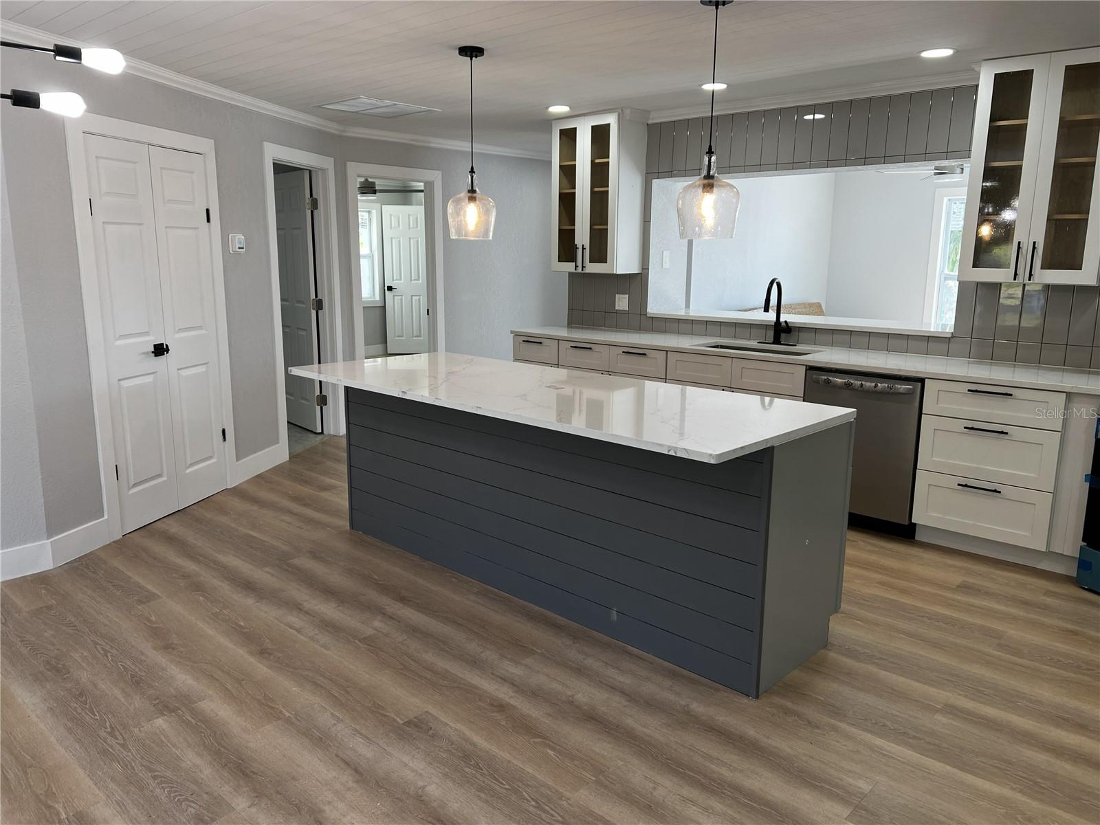 403 28TH ST, HOLMES BEACH, FL, 34217