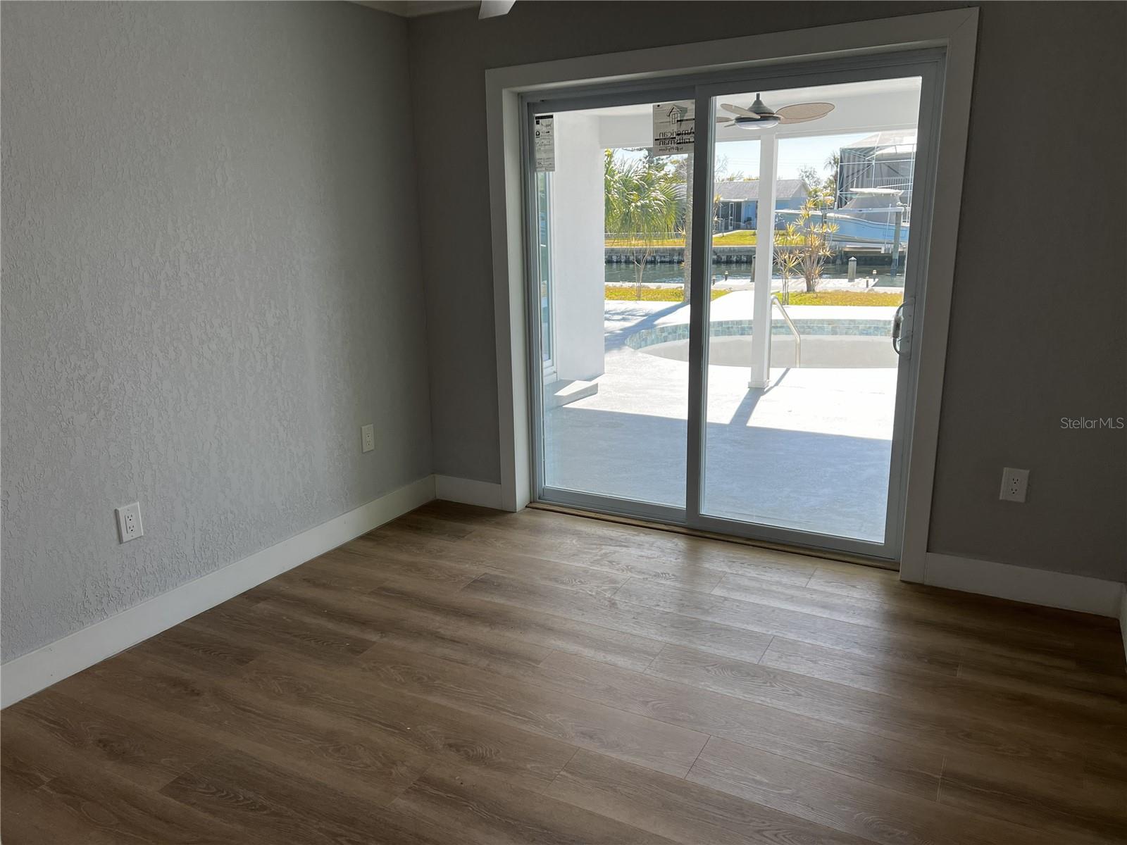 403 28TH ST, HOLMES BEACH, FL, 34217