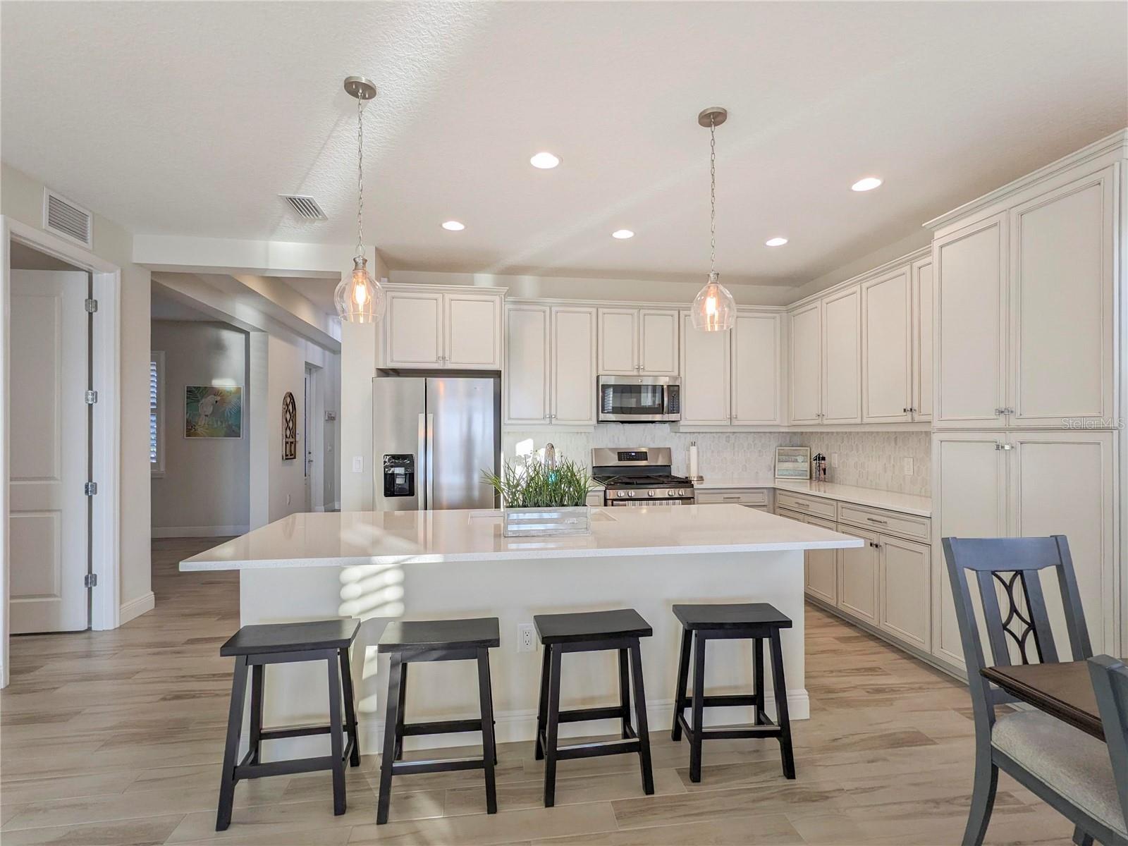 1045 CROSSWIND AVE, SARASOTA, FL, 34240