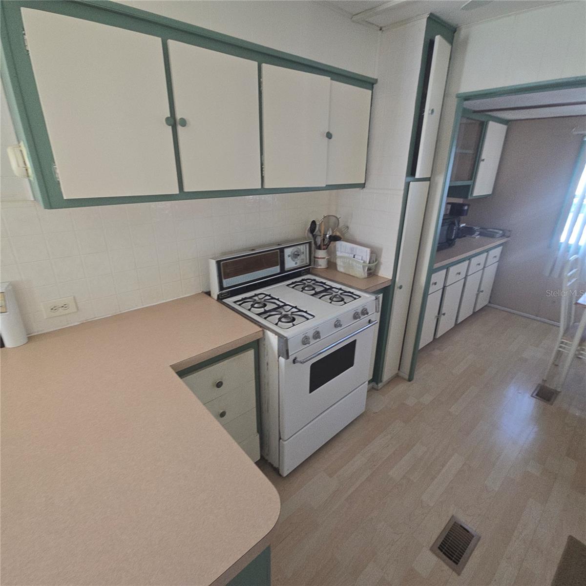 27466 US HIGHWAY 19 N #3, CLEARWATER, FL, 33761