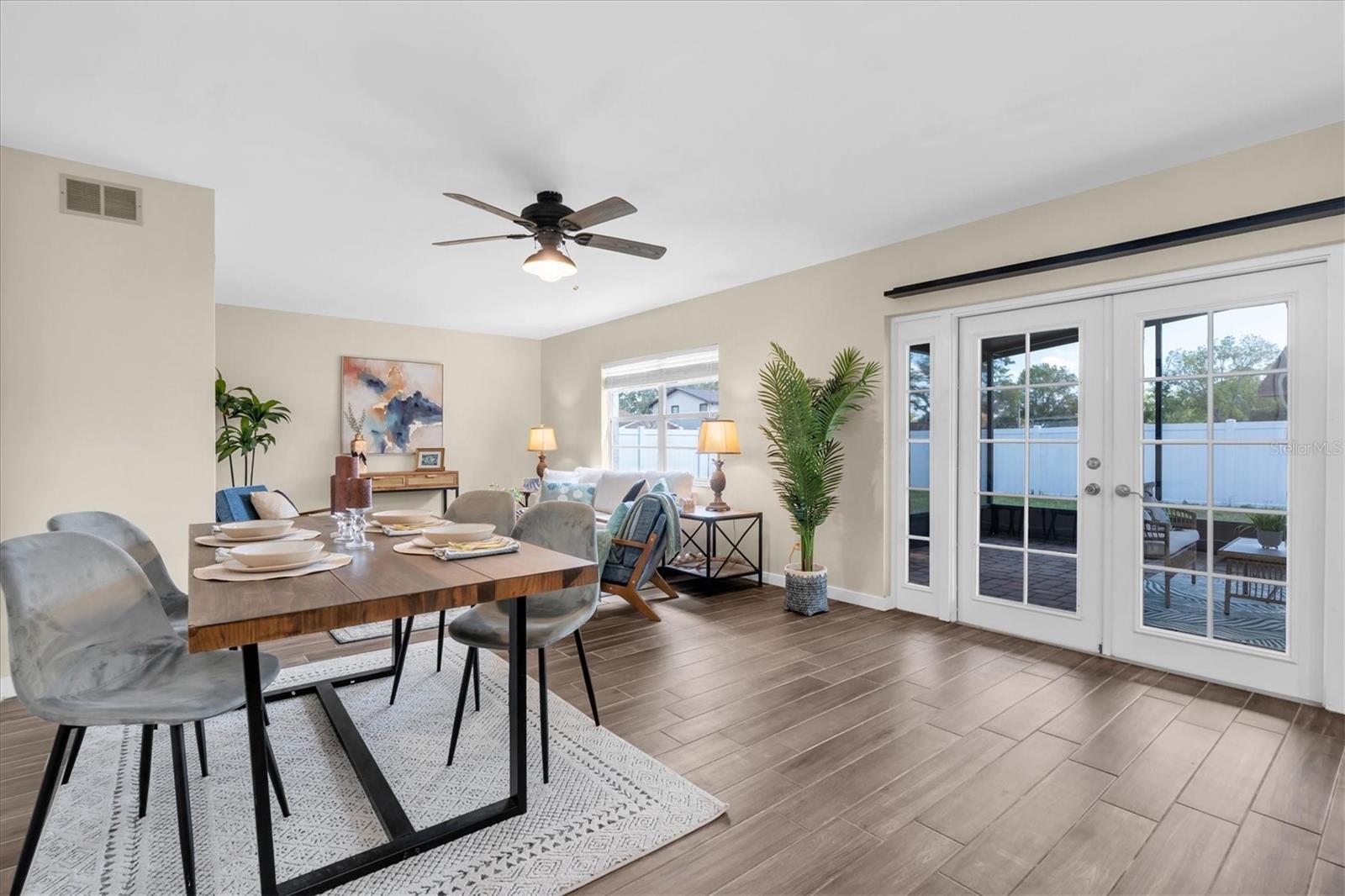7602 WINGING WAY DR, TAMPA, FL, 33615