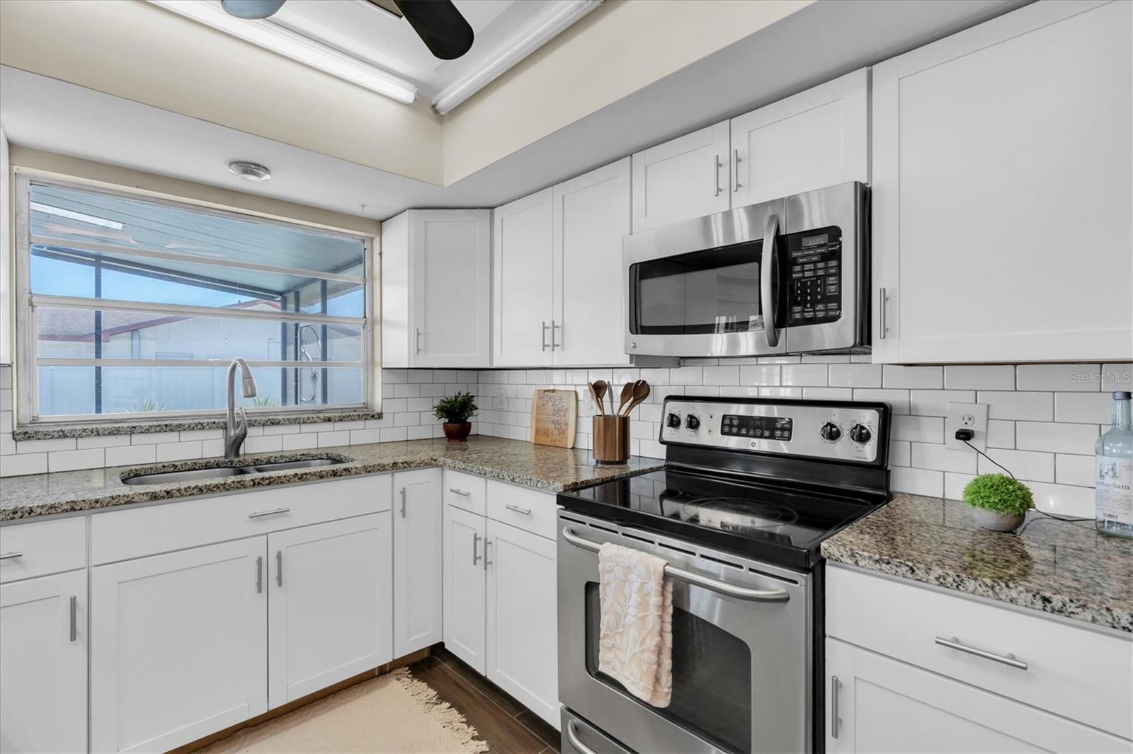 7602 WINGING WAY DR, TAMPA, FL, 33615