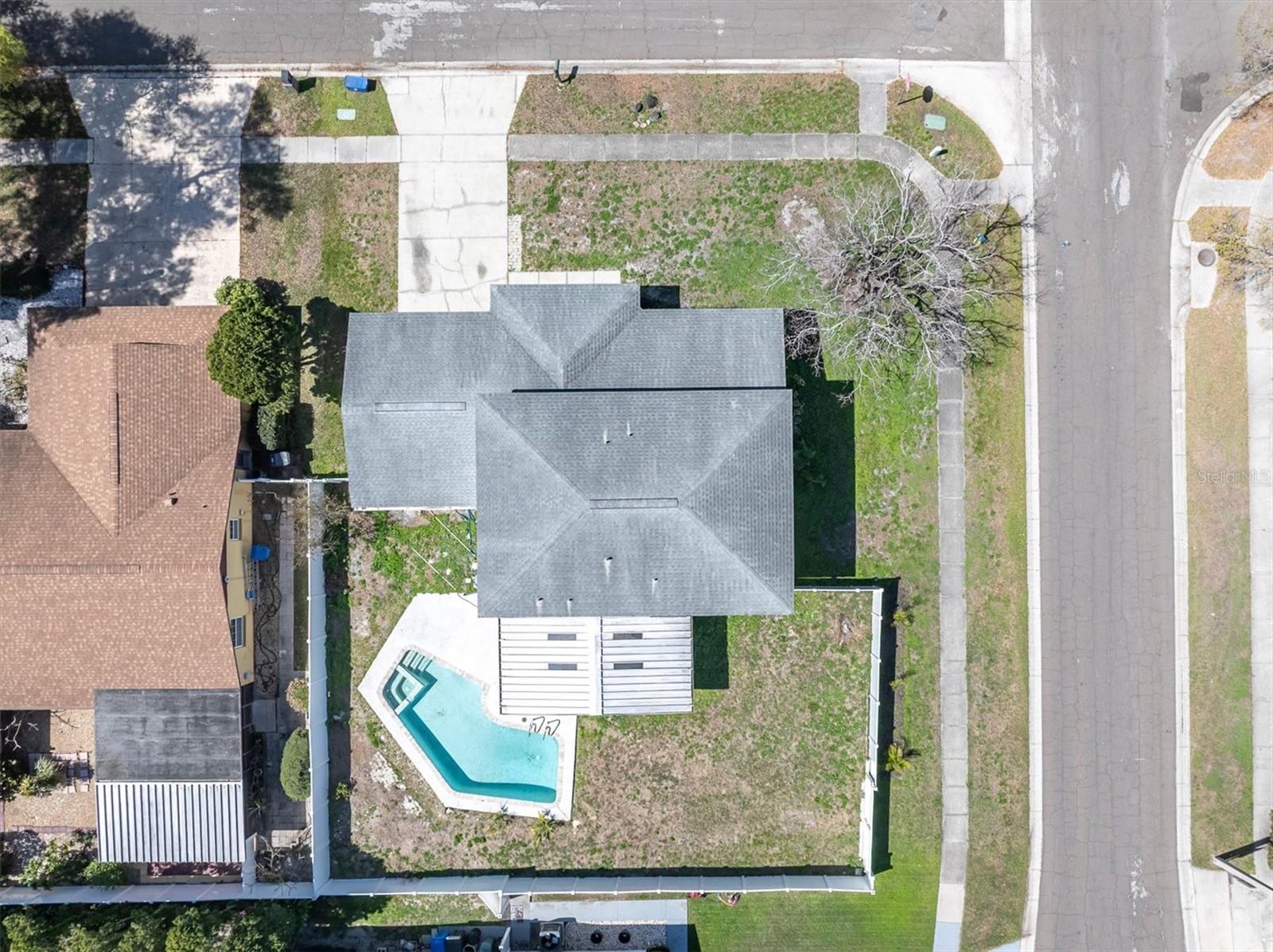 7602 WINGING WAY DR, TAMPA, FL, 33615
