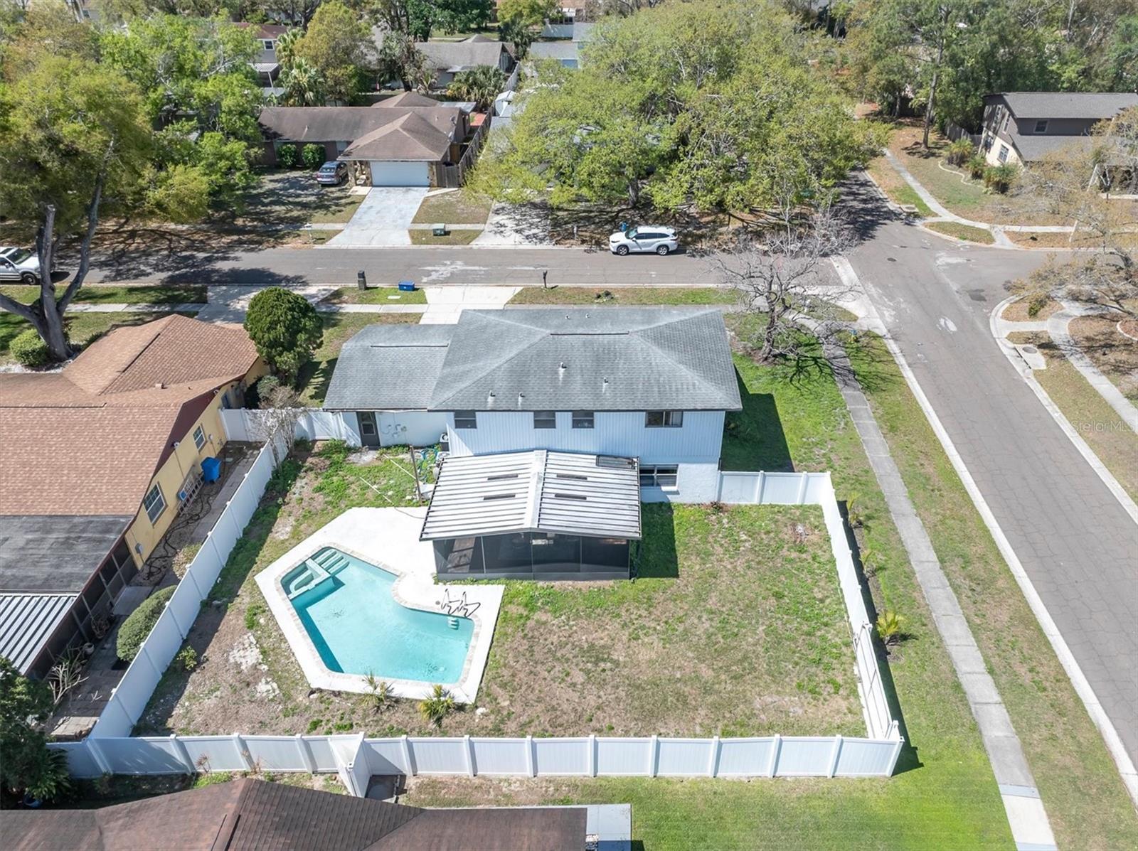 7602 WINGING WAY DR, TAMPA, FL, 33615