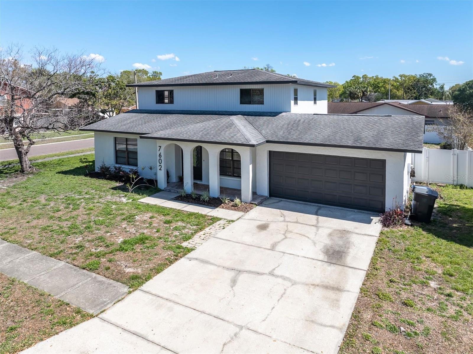 7602 WINGING WAY DR, TAMPA, FL, 33615