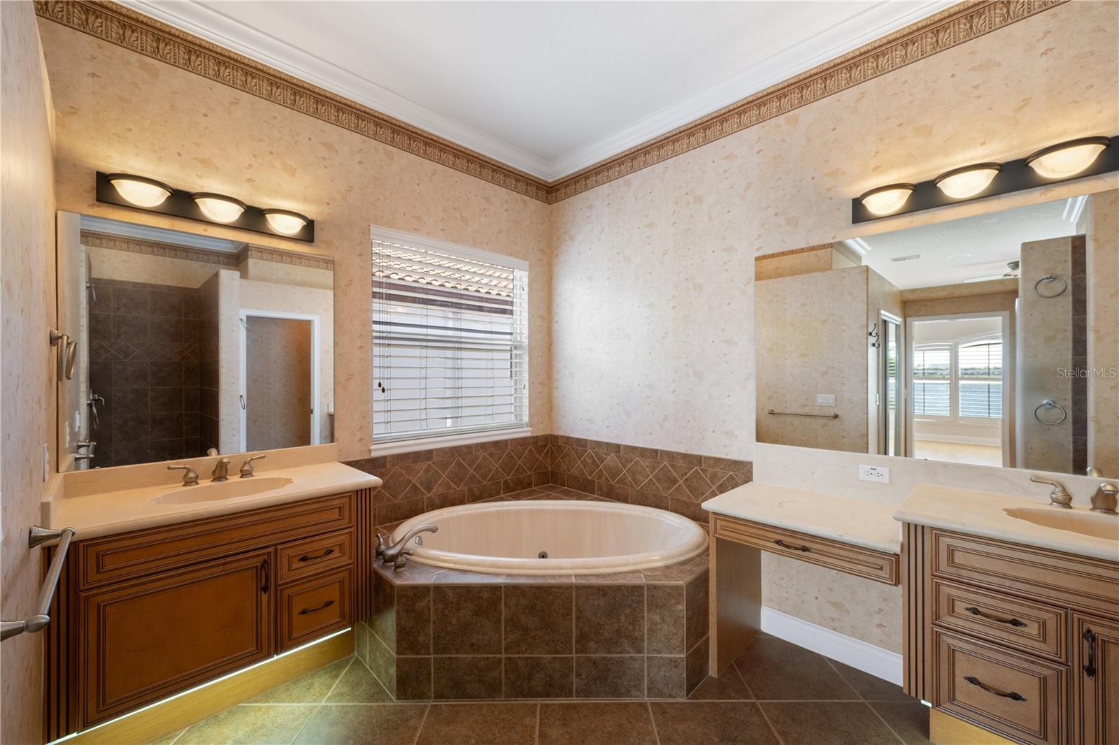 8119 VIA ROSA, ORLANDO, FL, 32836