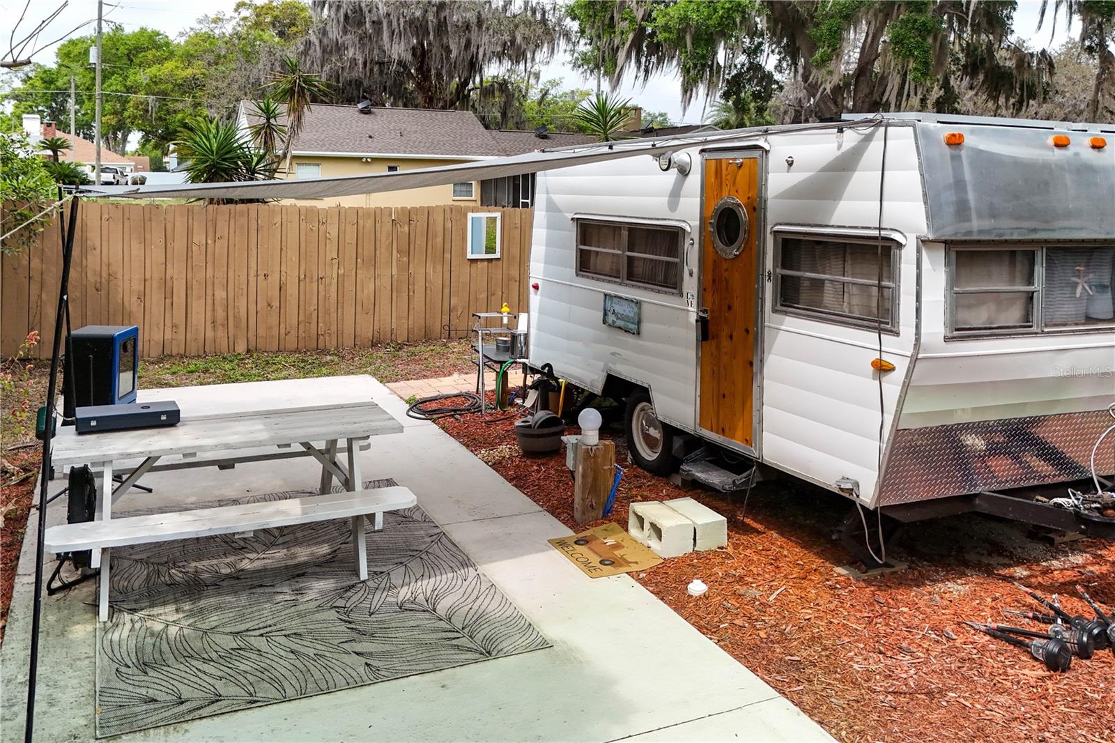521 MICHIGAN ST, MOUNT DORA, FL, 32757