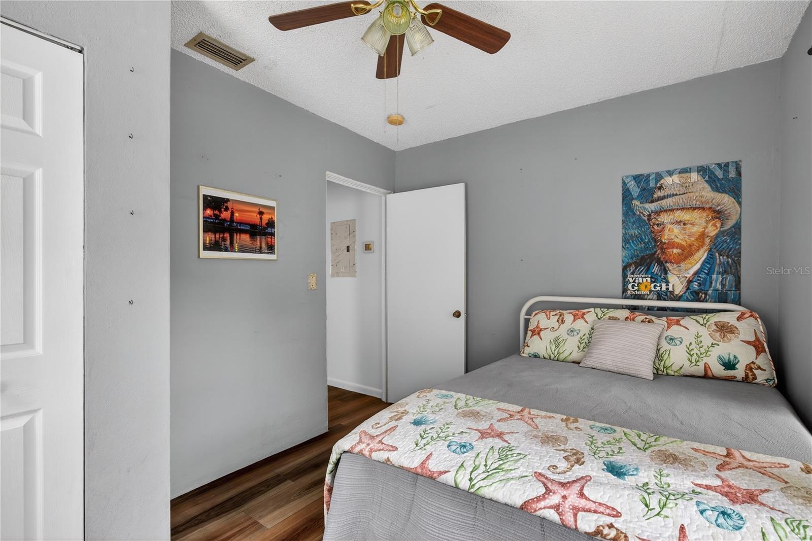 521 MICHIGAN ST, MOUNT DORA, FL, 32757