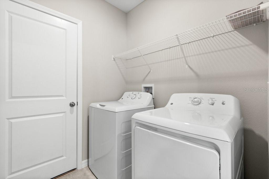 5245 WHITE CHICORY DR, APOLLO BEACH, FL, 33572