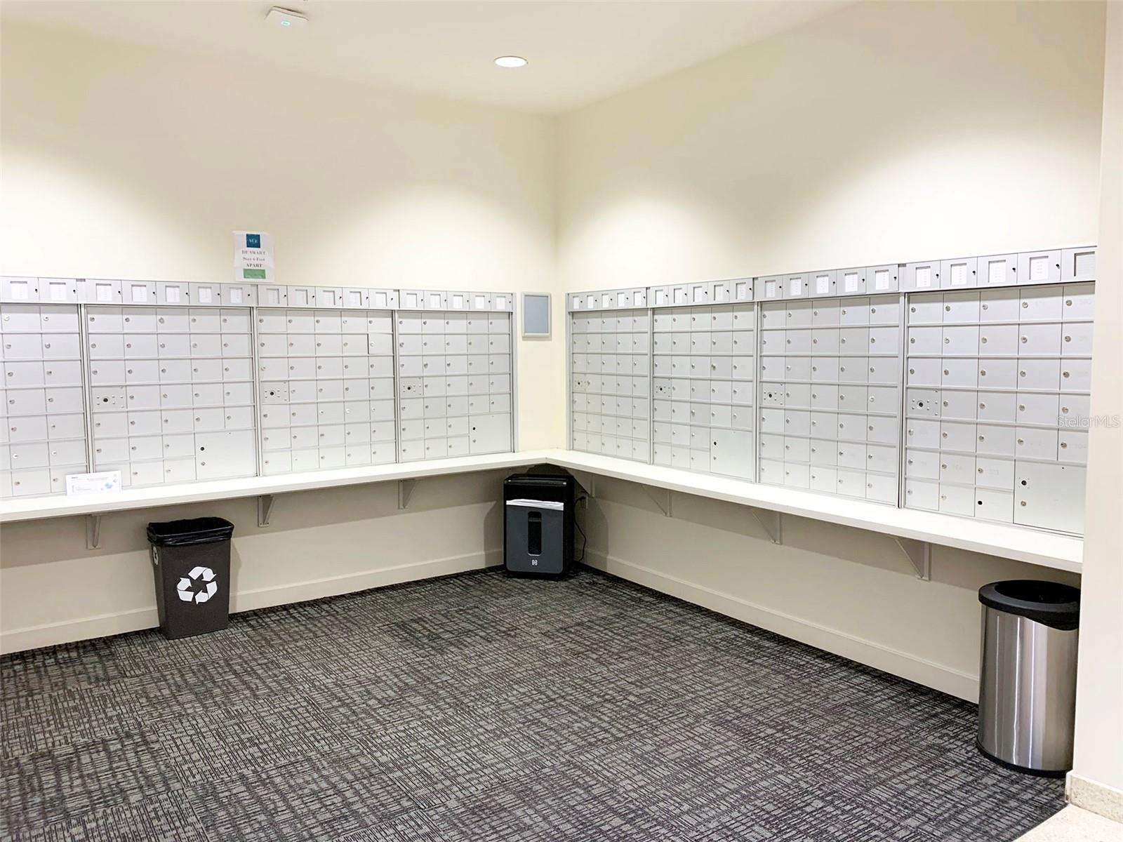 150 E ROBINSON ST #1025, ORLANDO, FL, 32801