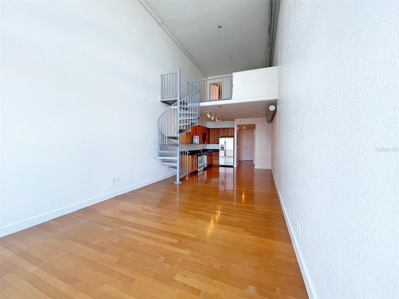 150 E ROBINSON ST #1025, ORLANDO, FL, 32801