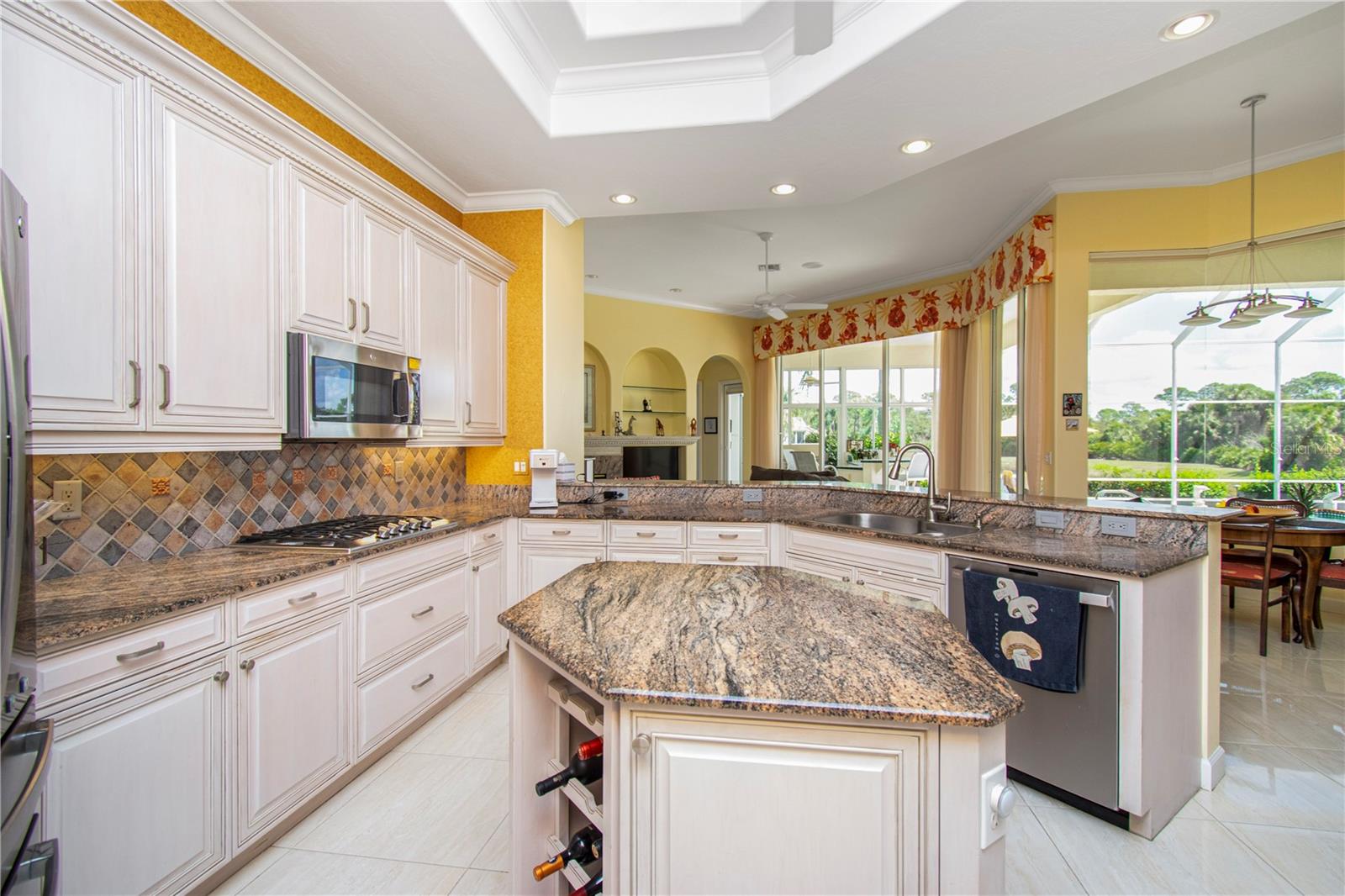 7302 EATON CT, UNIVERSITY PARK, FL, 34201