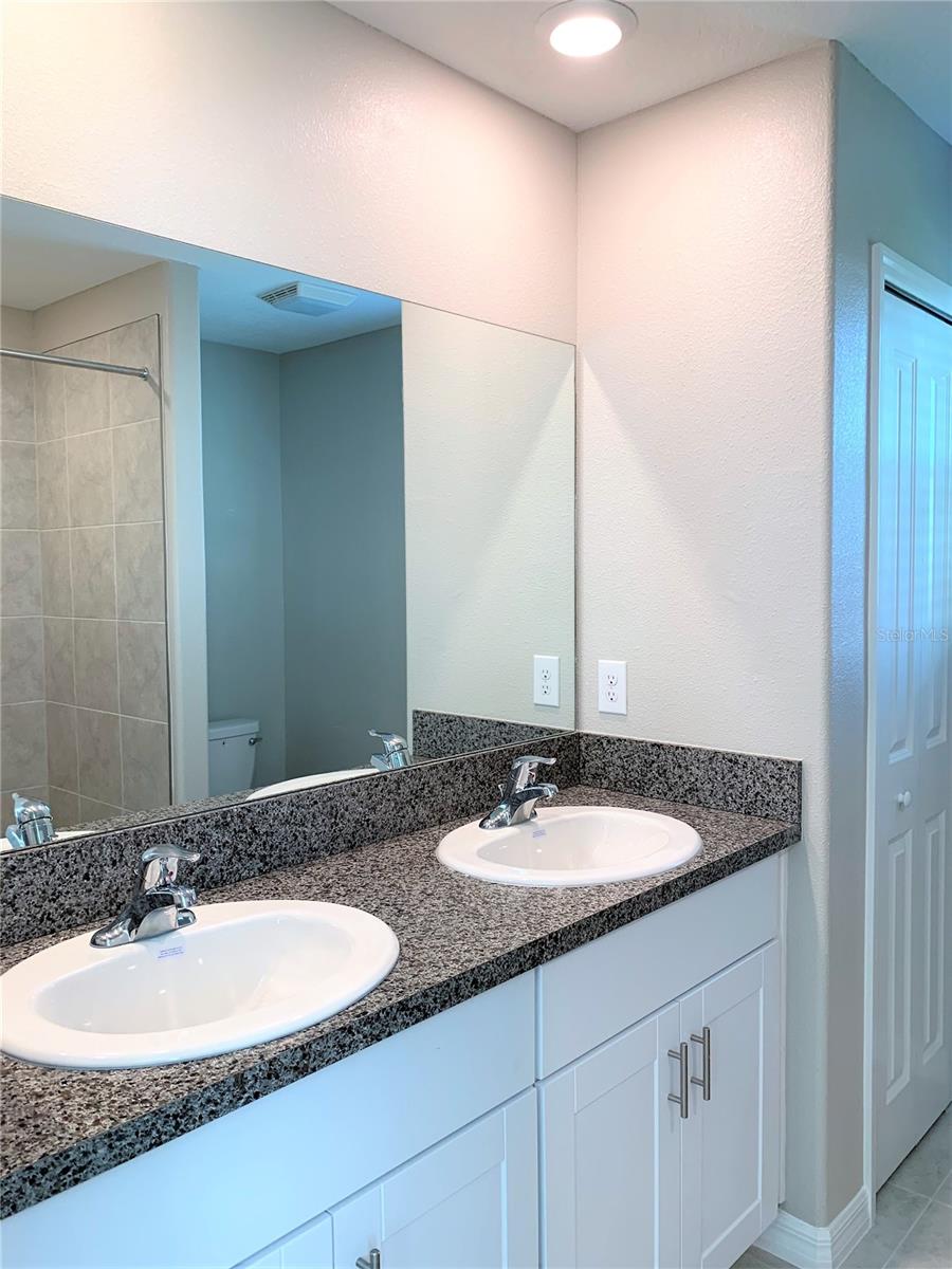 4412 SUMMER SAVORY ST, TAMPA, FL, 33619