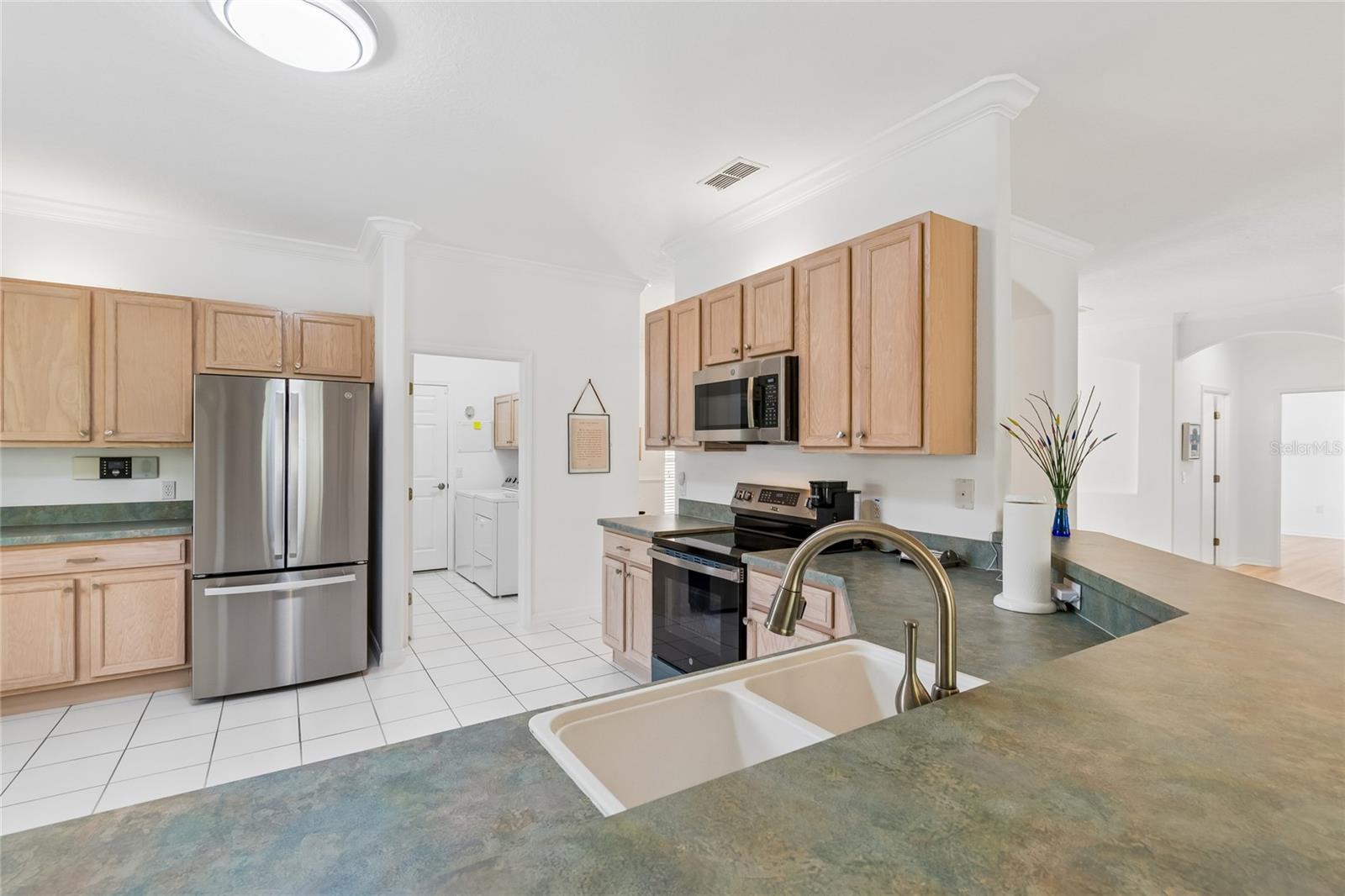 917 SHOREHAVEN DR, POINCIANA, FL, 34759