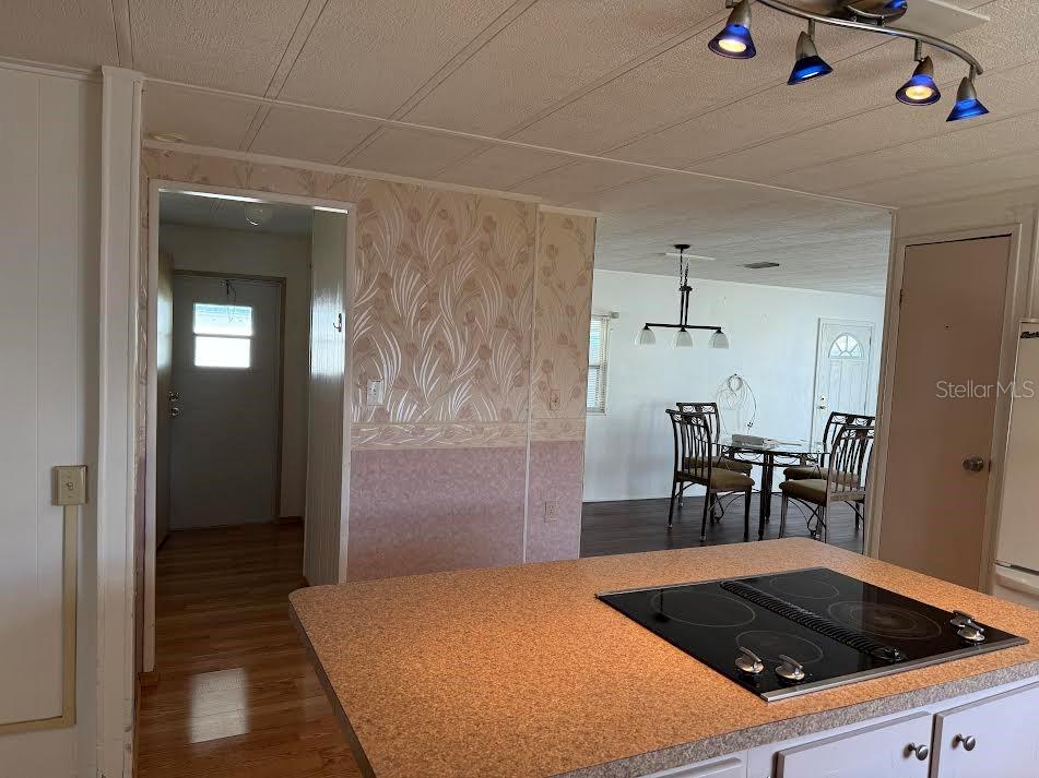 5168 RUBBER TREE CIR, NEW PORT RICHEY, FL, 34653