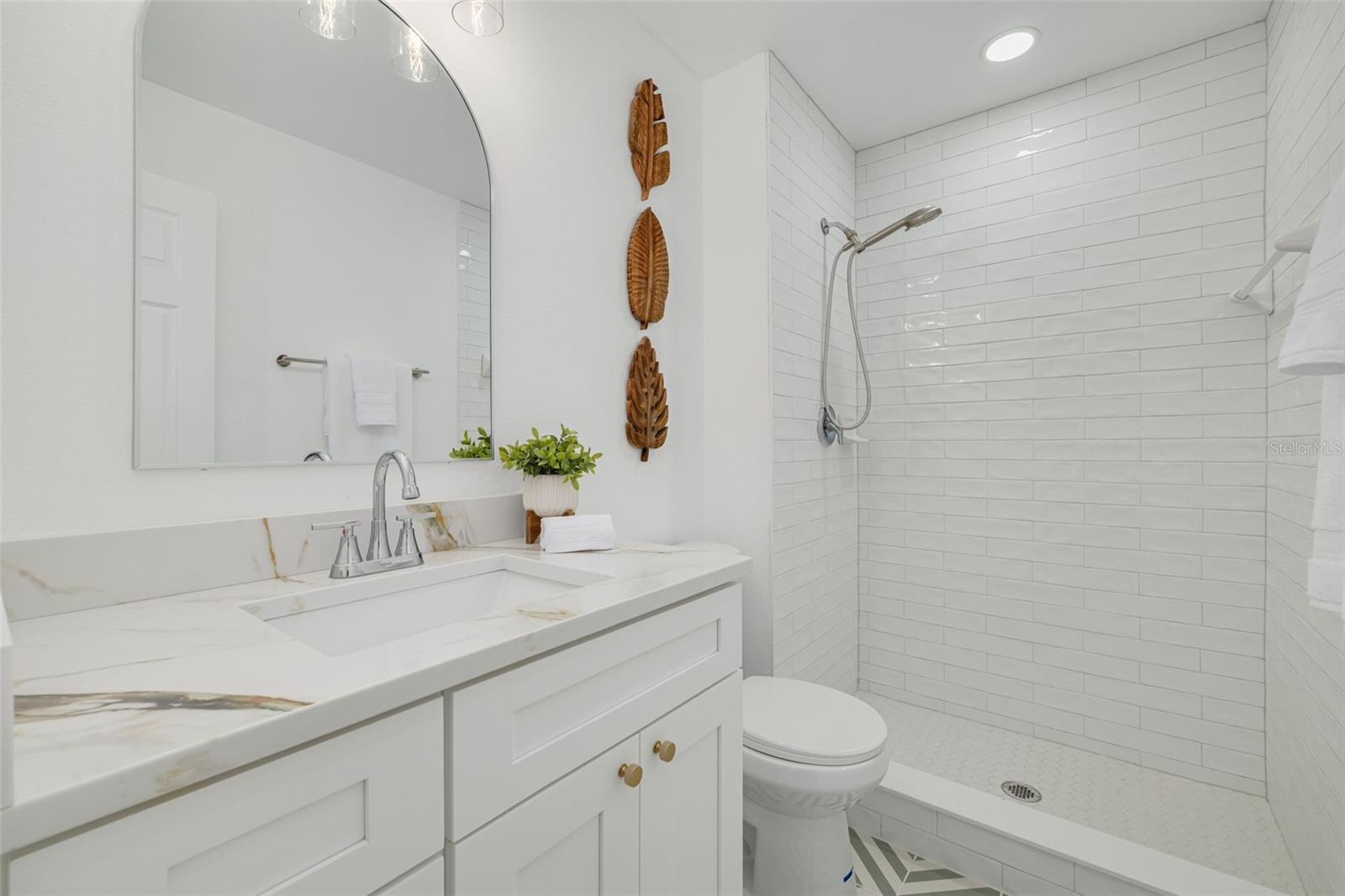 616 5TH AVE SE, LARGO, FL, 33771