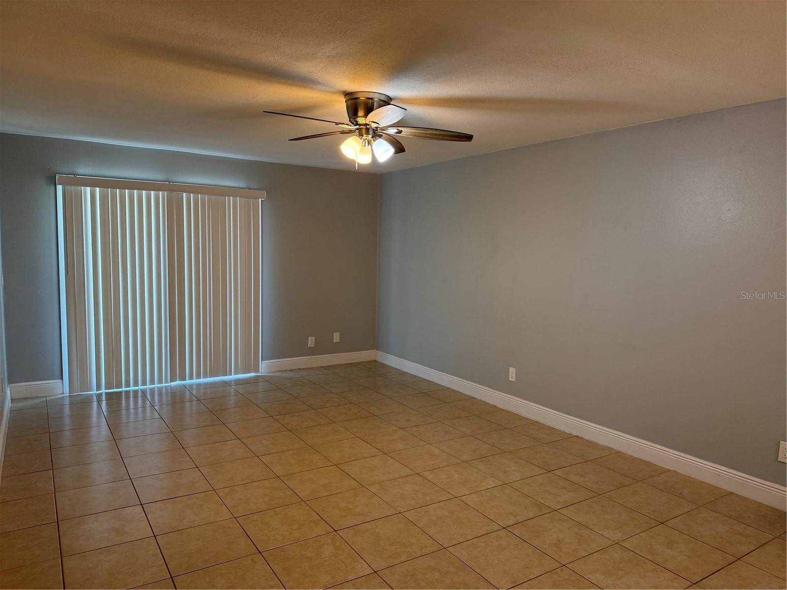 712 PARKWOOD AVE #2, GROVELAND, FL, 34736