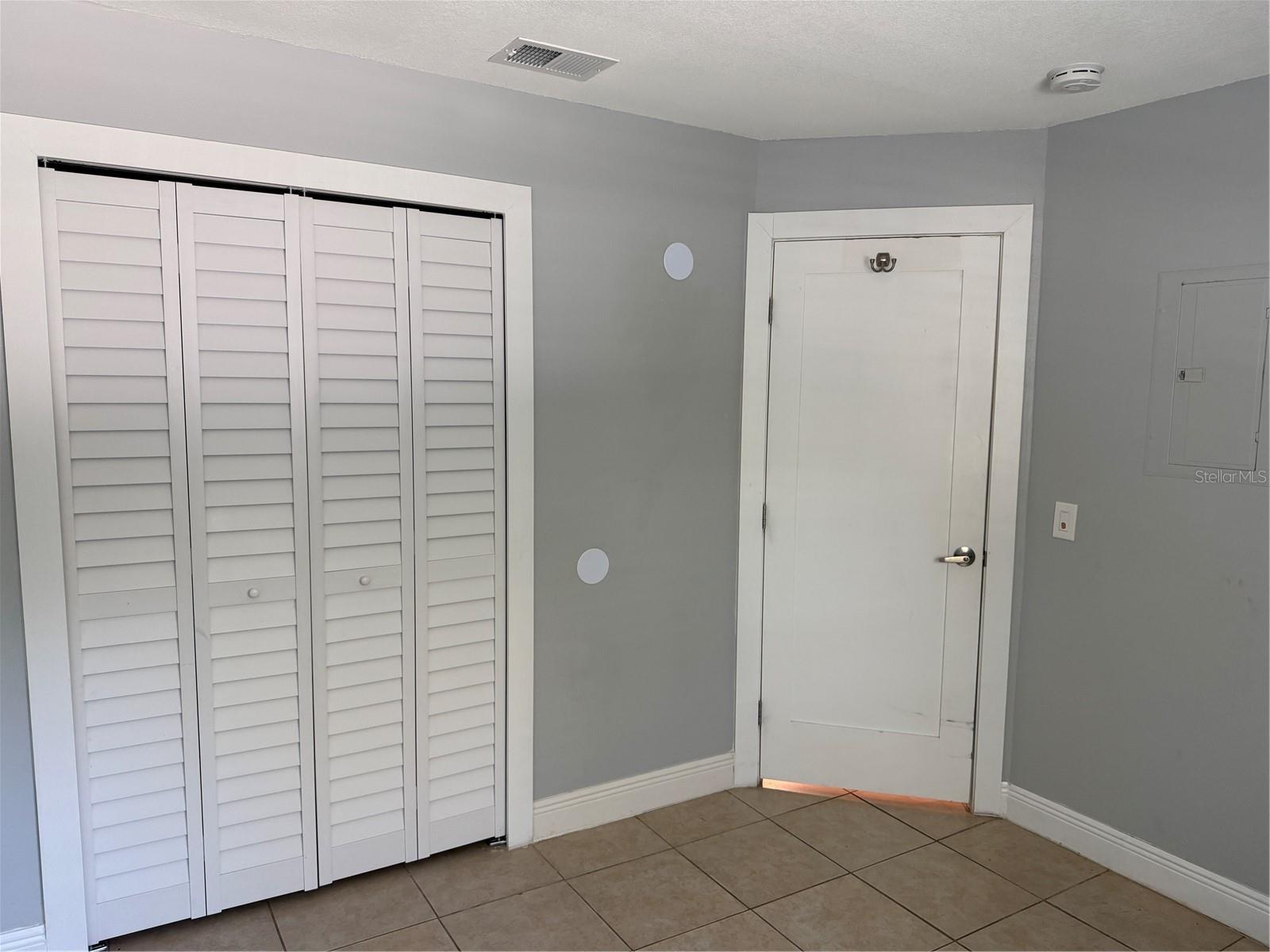712 PARKWOOD AVE #2, GROVELAND, FL, 34736