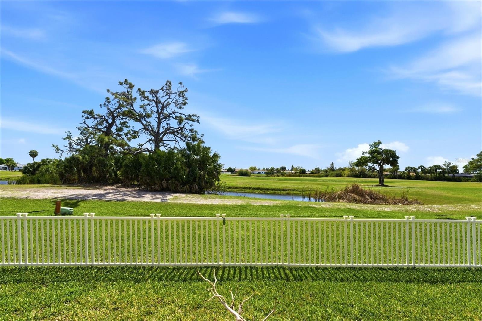 47 OAKLAND HILLS PL, ROTONDA WEST, FL, 33947