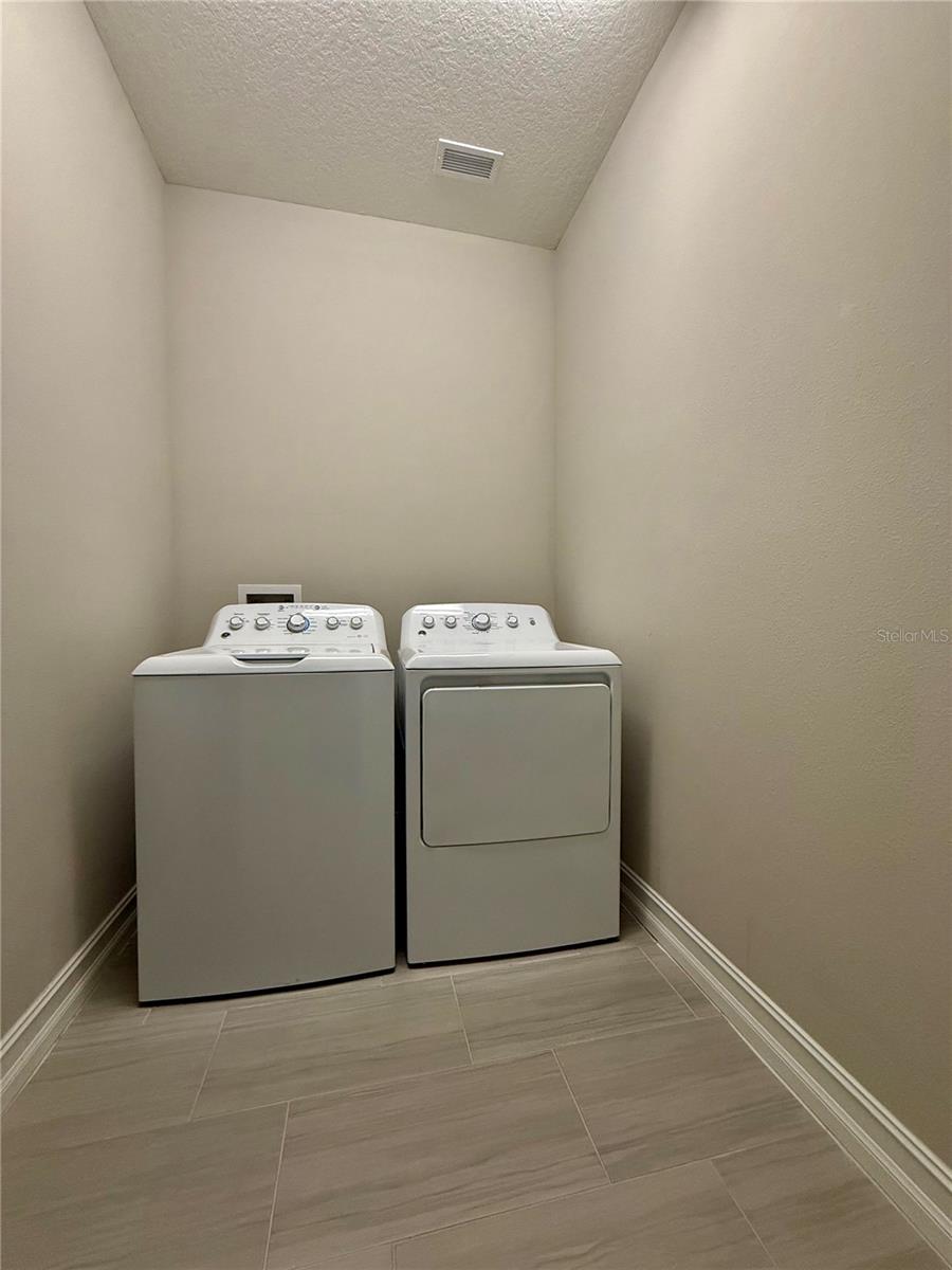 4776 LAGONA LN, WESLEY CHAPEL, FL, 33543