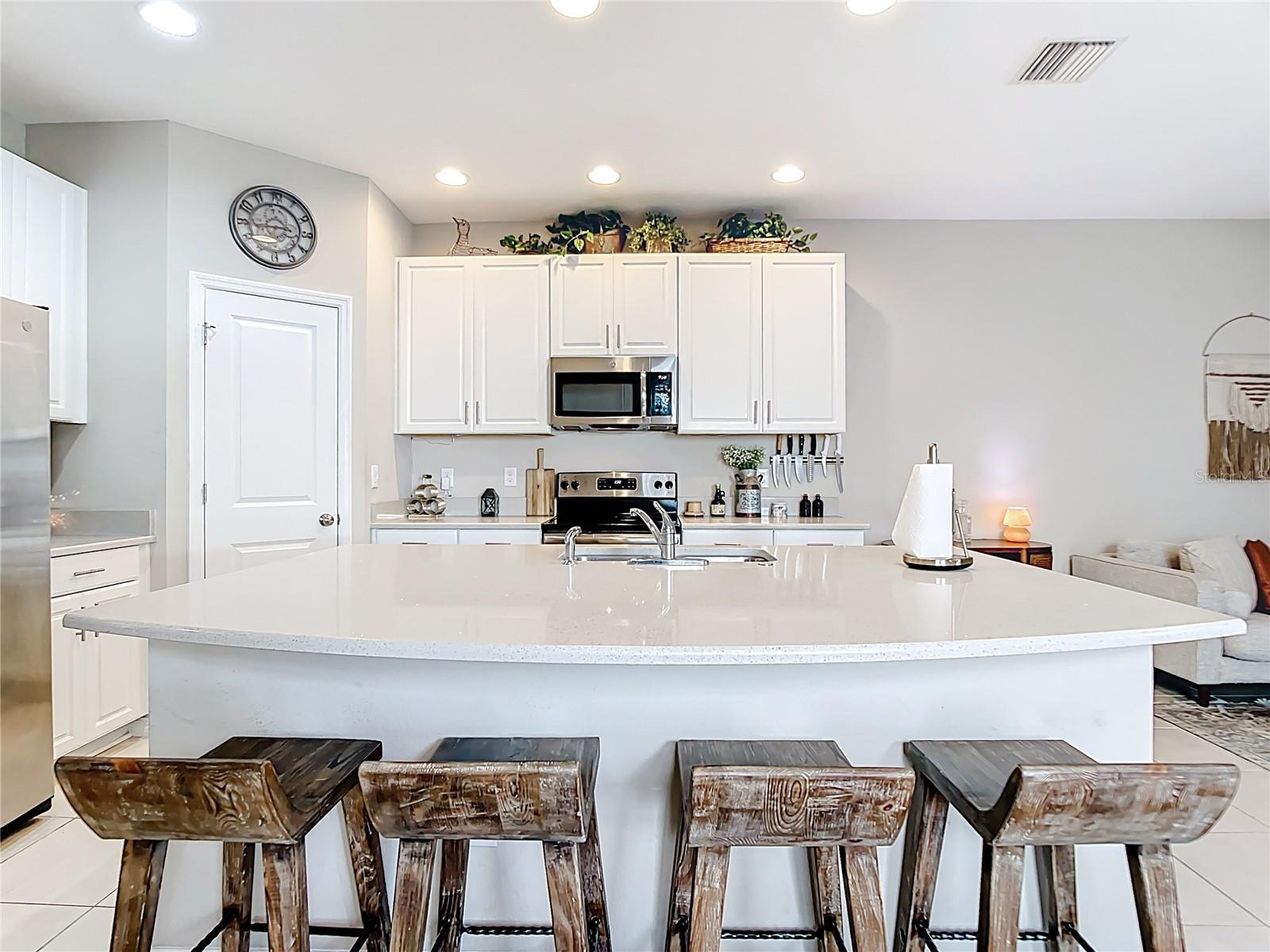 10525 OAKSIDE DR, PALMETTO, FL, 34221