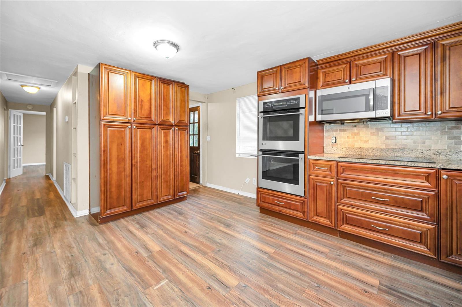 504 BELMONT ST, SAFETY HARBOR, FL, 34695