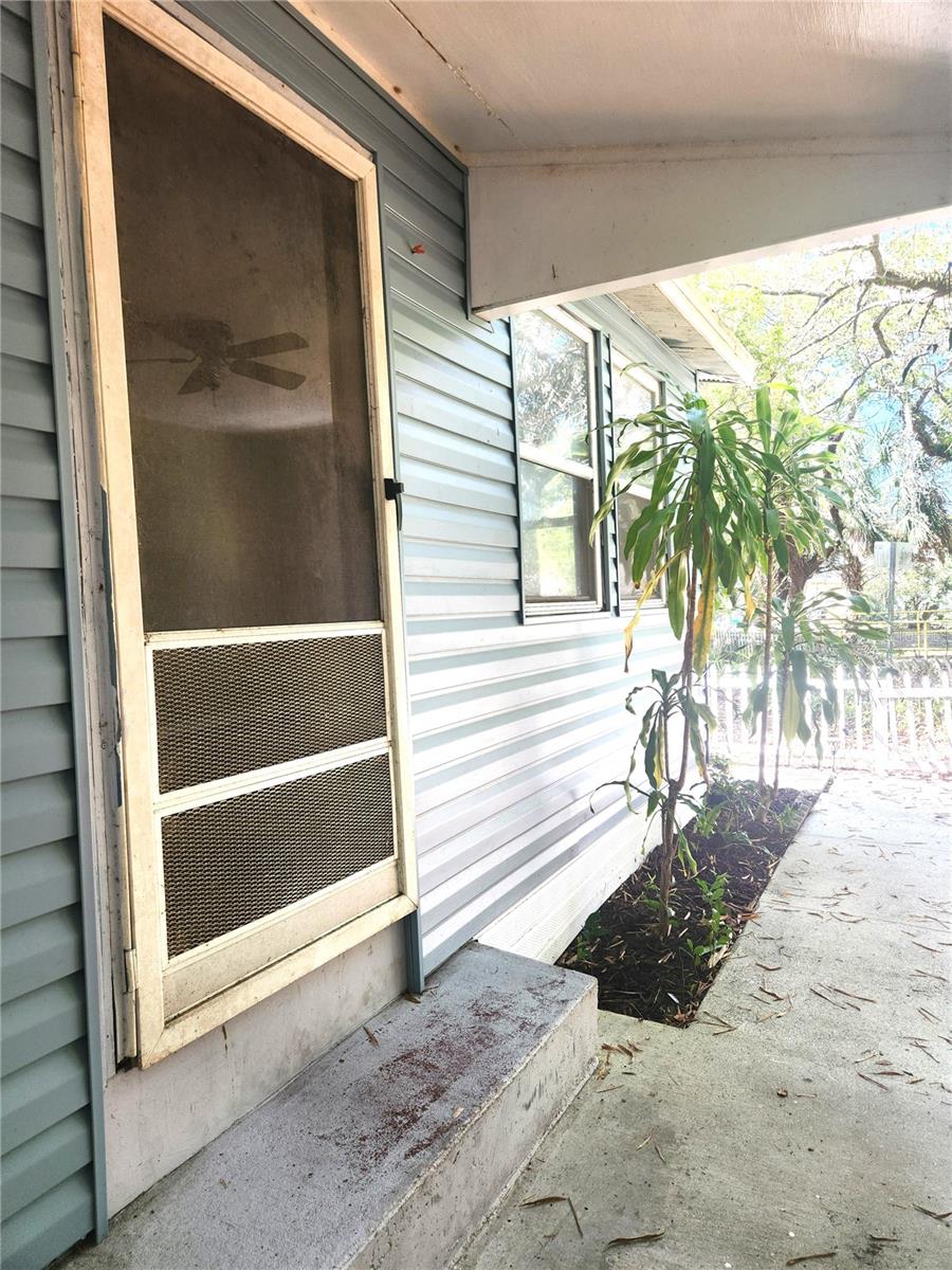 504 BELMONT ST, SAFETY HARBOR, FL, 34695