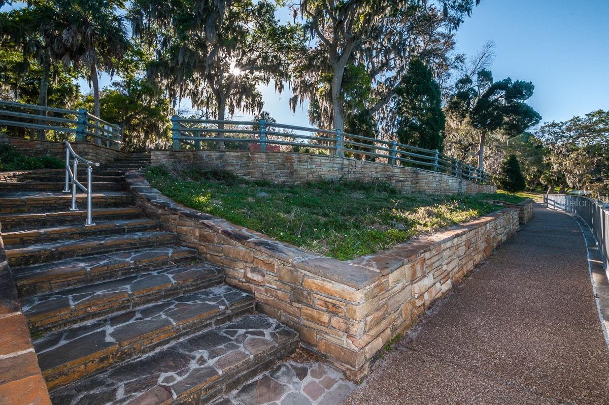 504 BELMONT ST, SAFETY HARBOR, FL, 34695