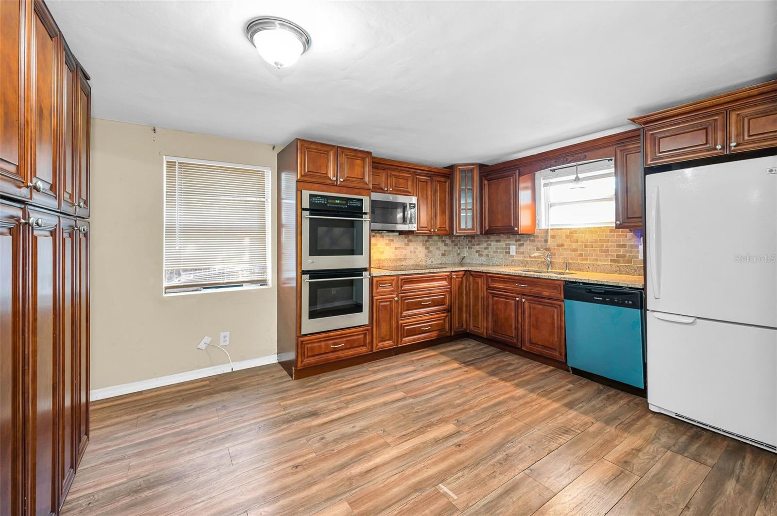 504 BELMONT ST, SAFETY HARBOR, FL, 34695