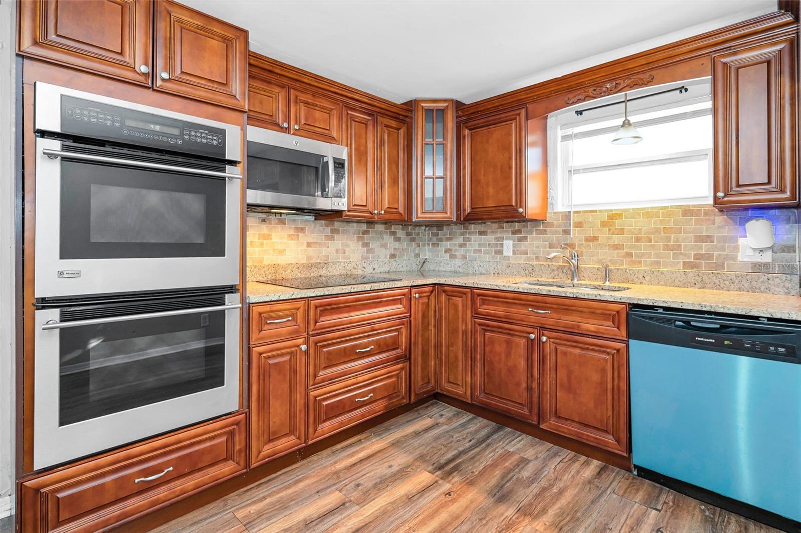 504 BELMONT ST, SAFETY HARBOR, FL, 34695