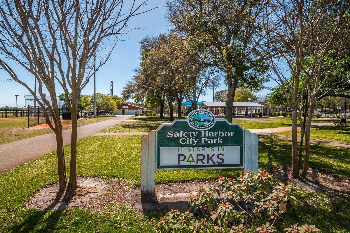 504 BELMONT ST, SAFETY HARBOR, FL, 34695