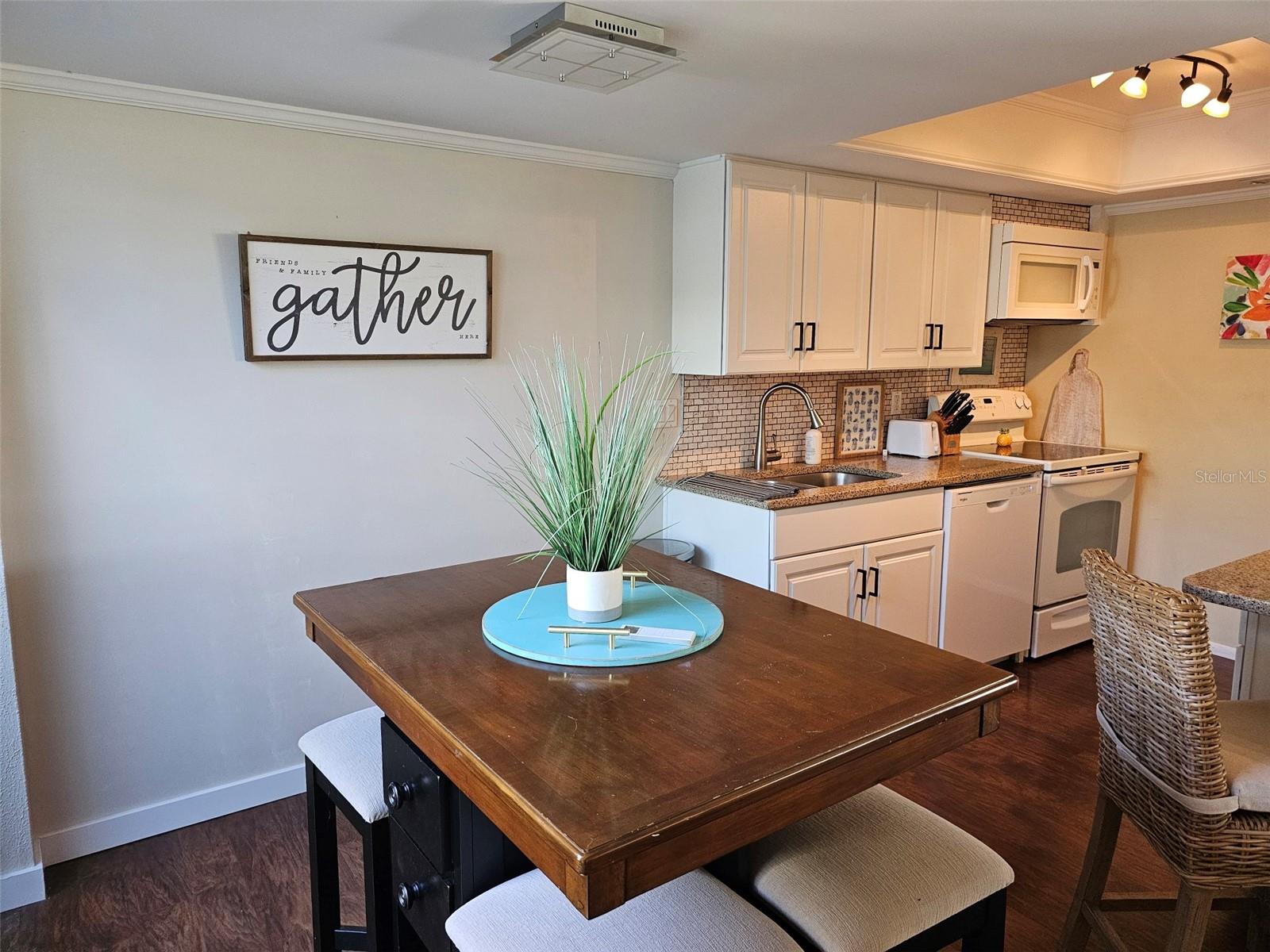 6147 43RD ST W, BRADENTON, FL, 34210