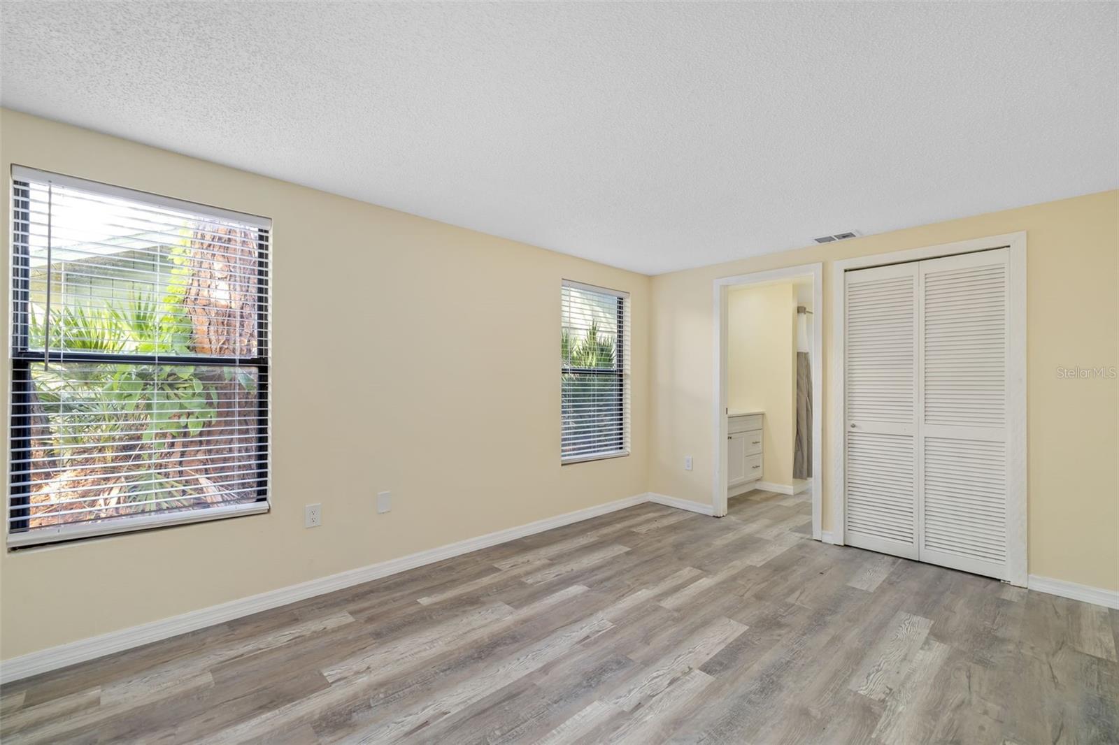 2004 WOOD HOLLOW PL, SARASOTA, FL, 34235