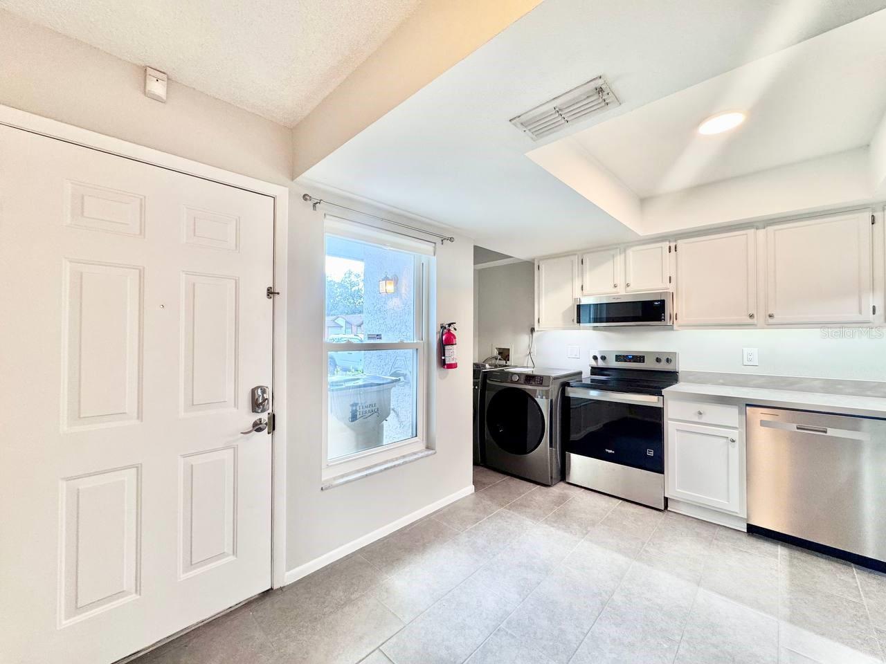 5124 GAINSVILLE DR, TEMPLE TERRACE, FL, 33617