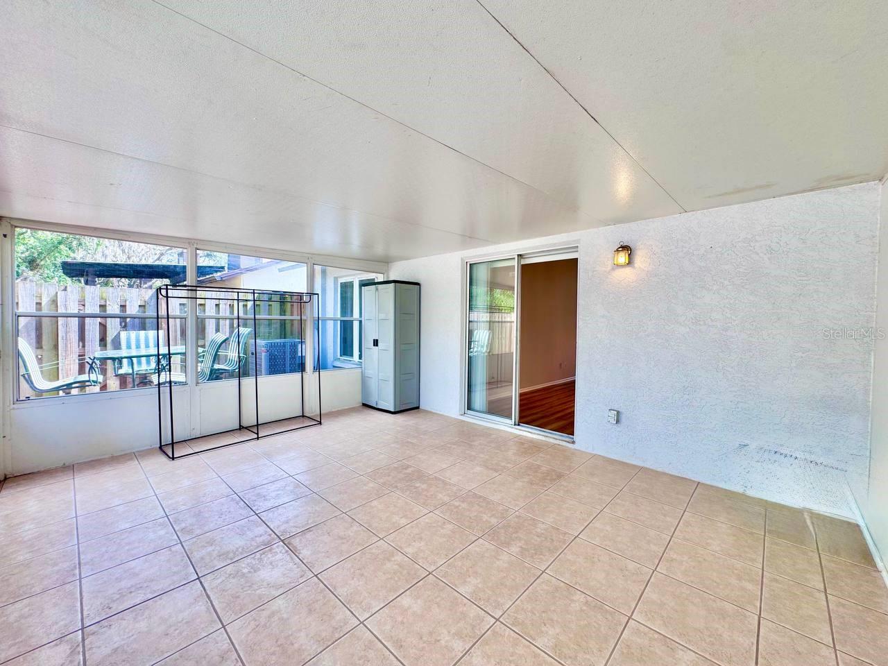 5124 GAINSVILLE DR, TEMPLE TERRACE, FL, 33617