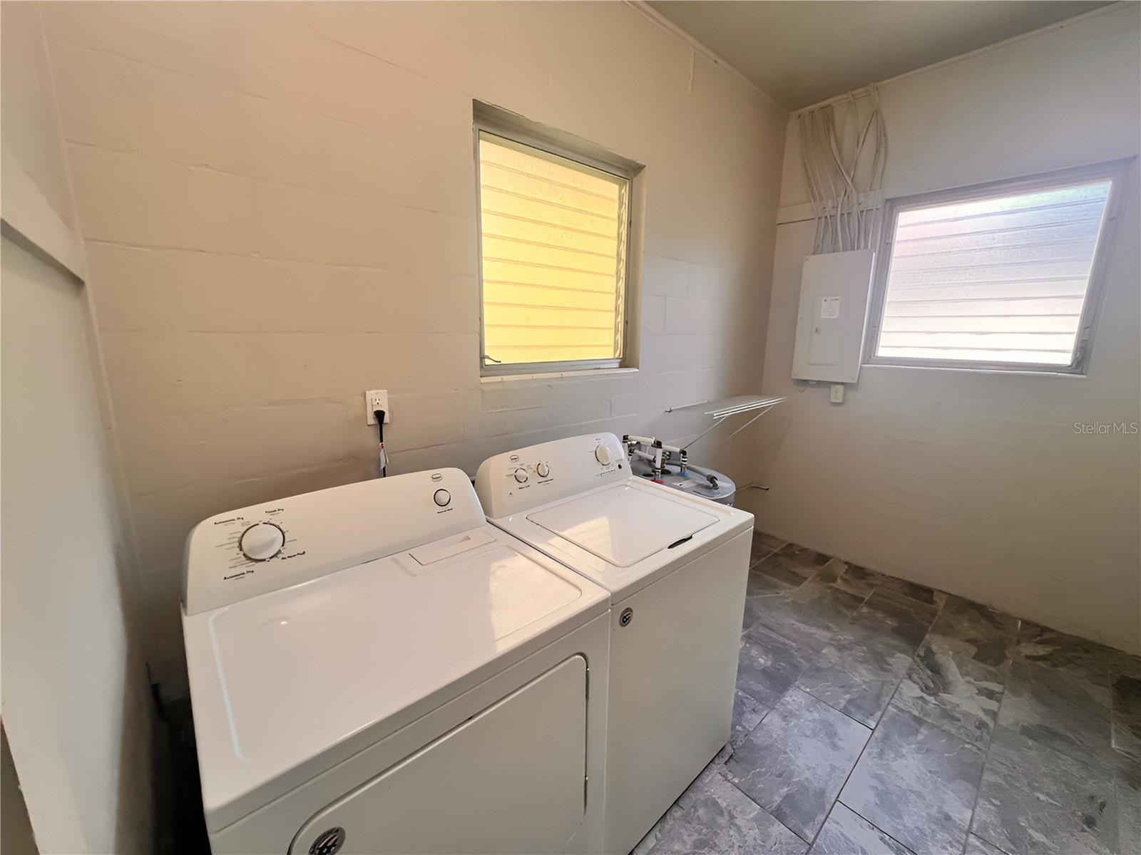 2011 HOWARD DR, WINTER PARK, FL, 32789