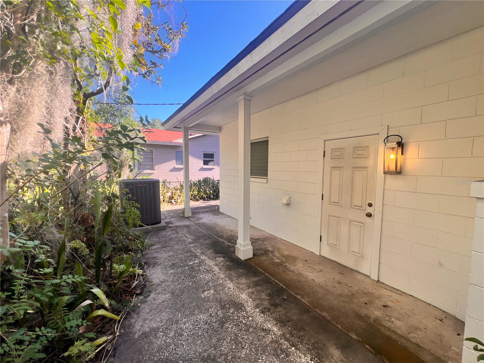 2011 HOWARD DR, WINTER PARK, FL, 32789